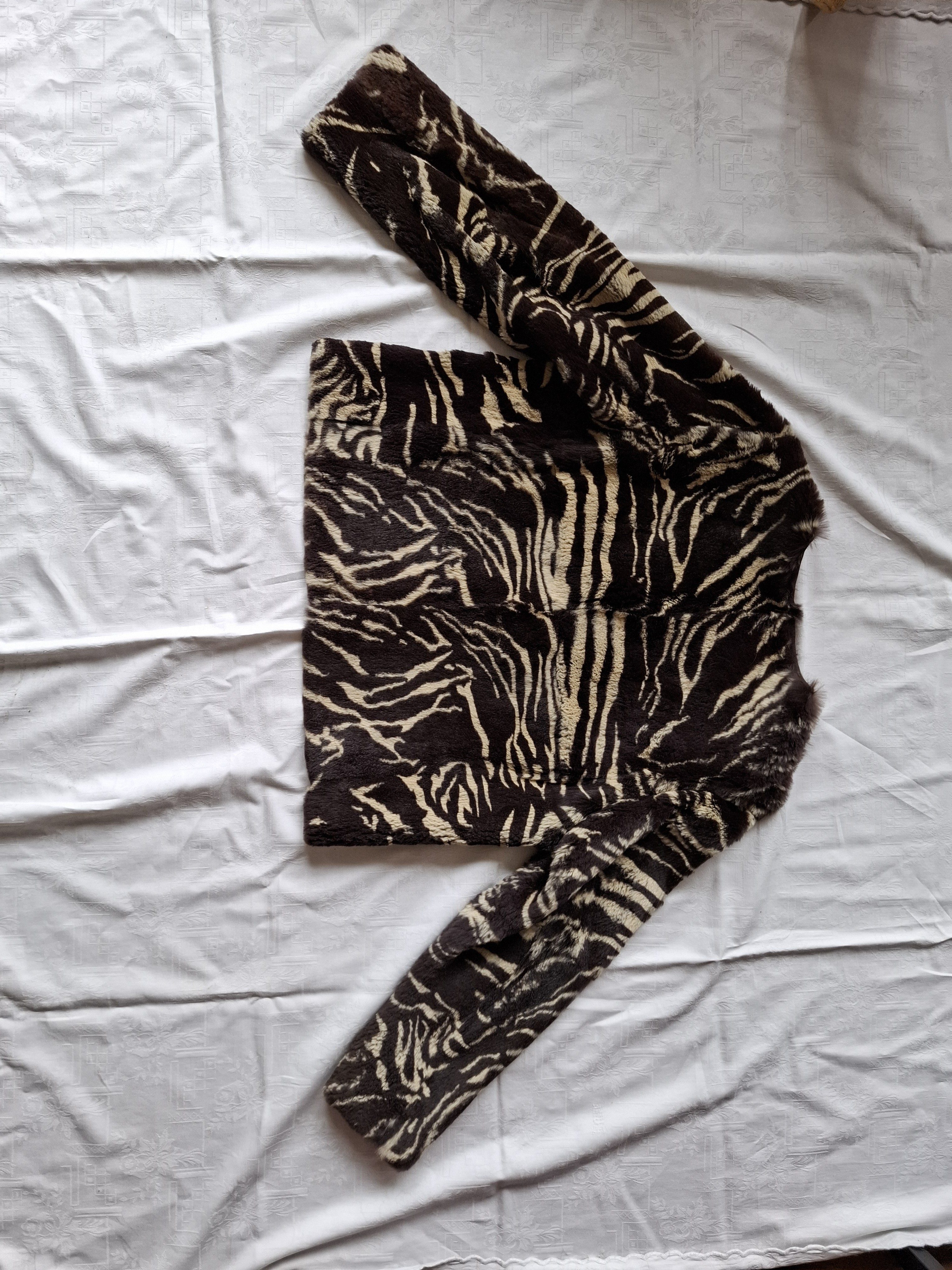 Eingereichtes Pelzstück – Beispiel 47.7 Bild 5