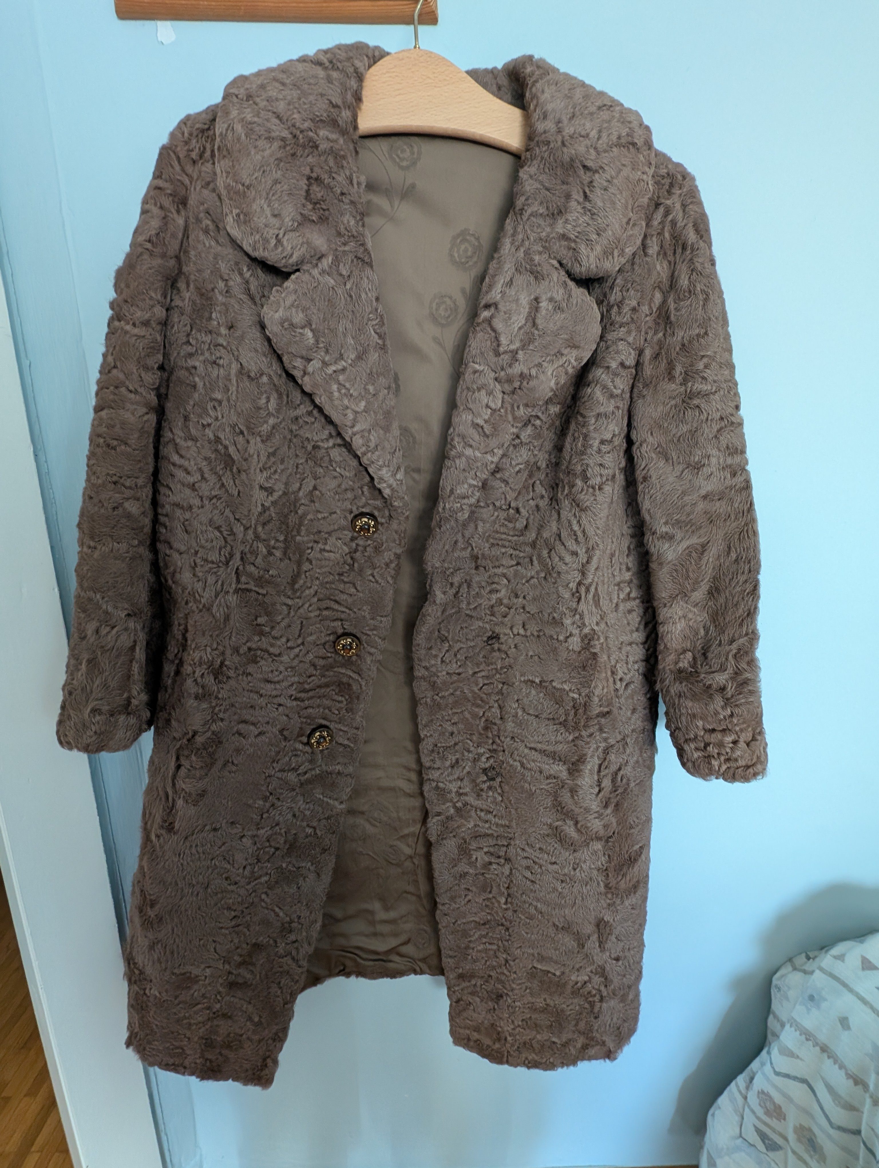 Eingereichtes Pelzstück – Beispiel 9 Bild 1