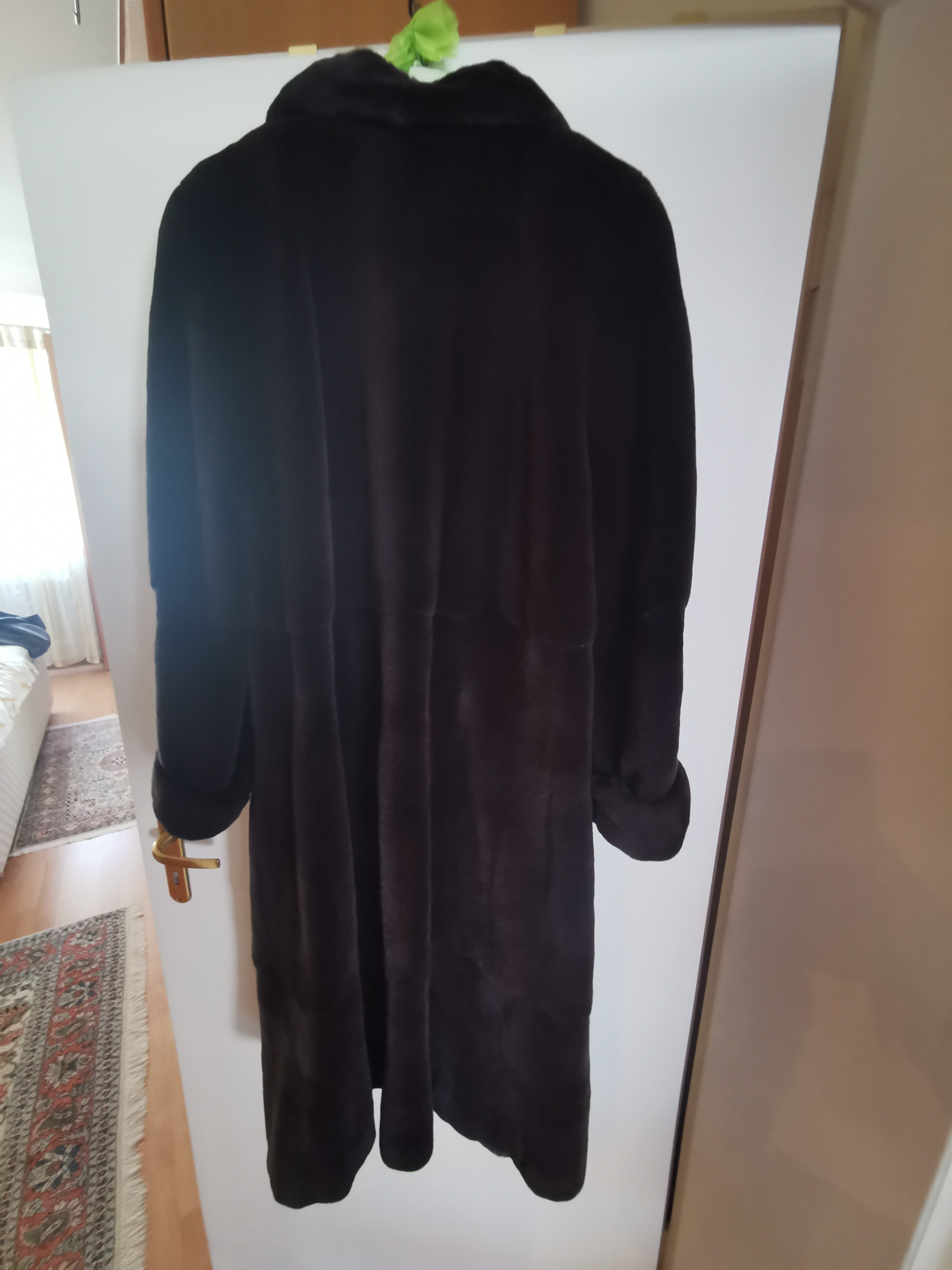 Eingereichtes Pelzstück – Beispiel 196 Bild 9