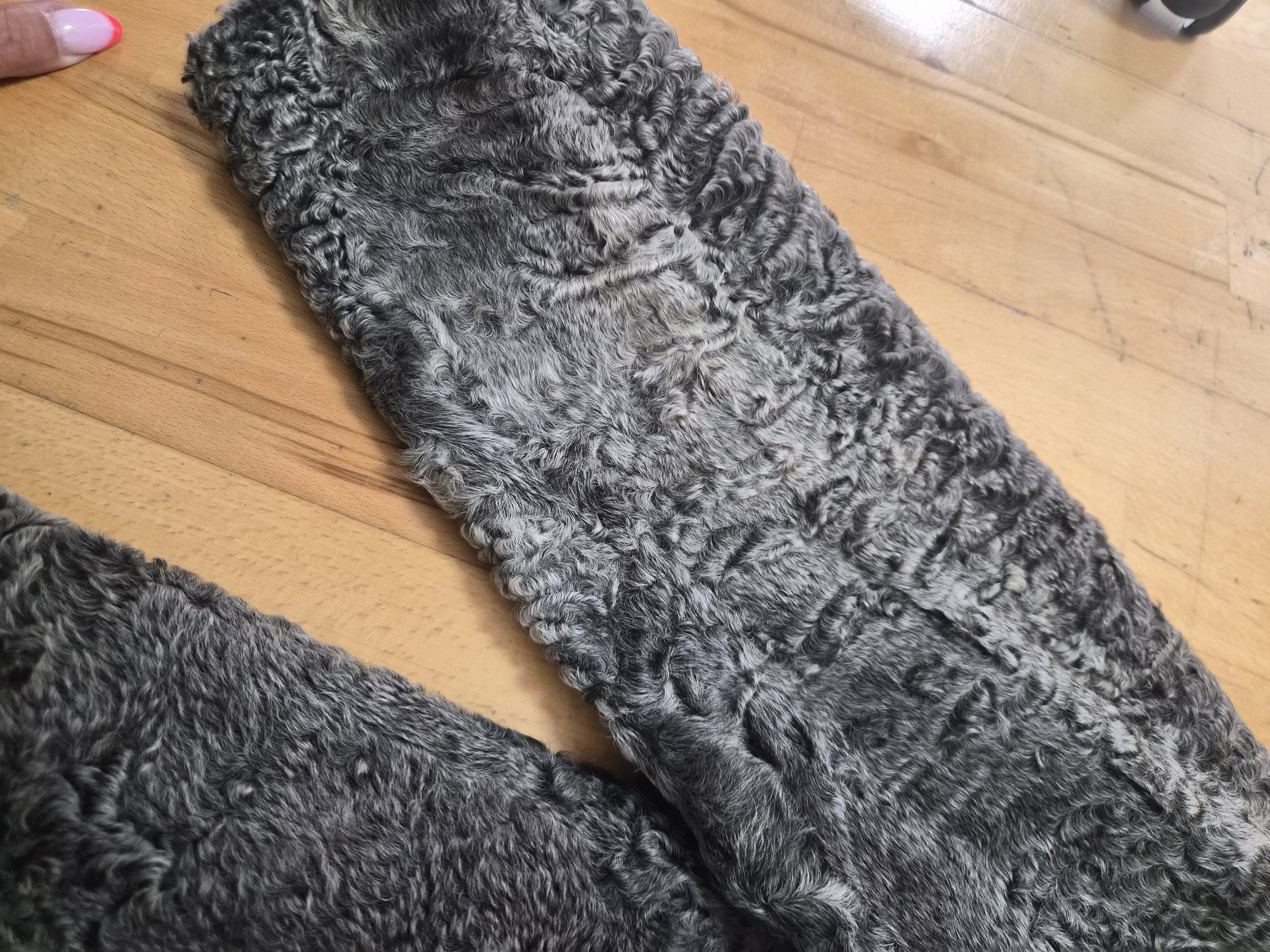 Eingereichtes Pelzstück – Beispiel 160.2 Bild 15
