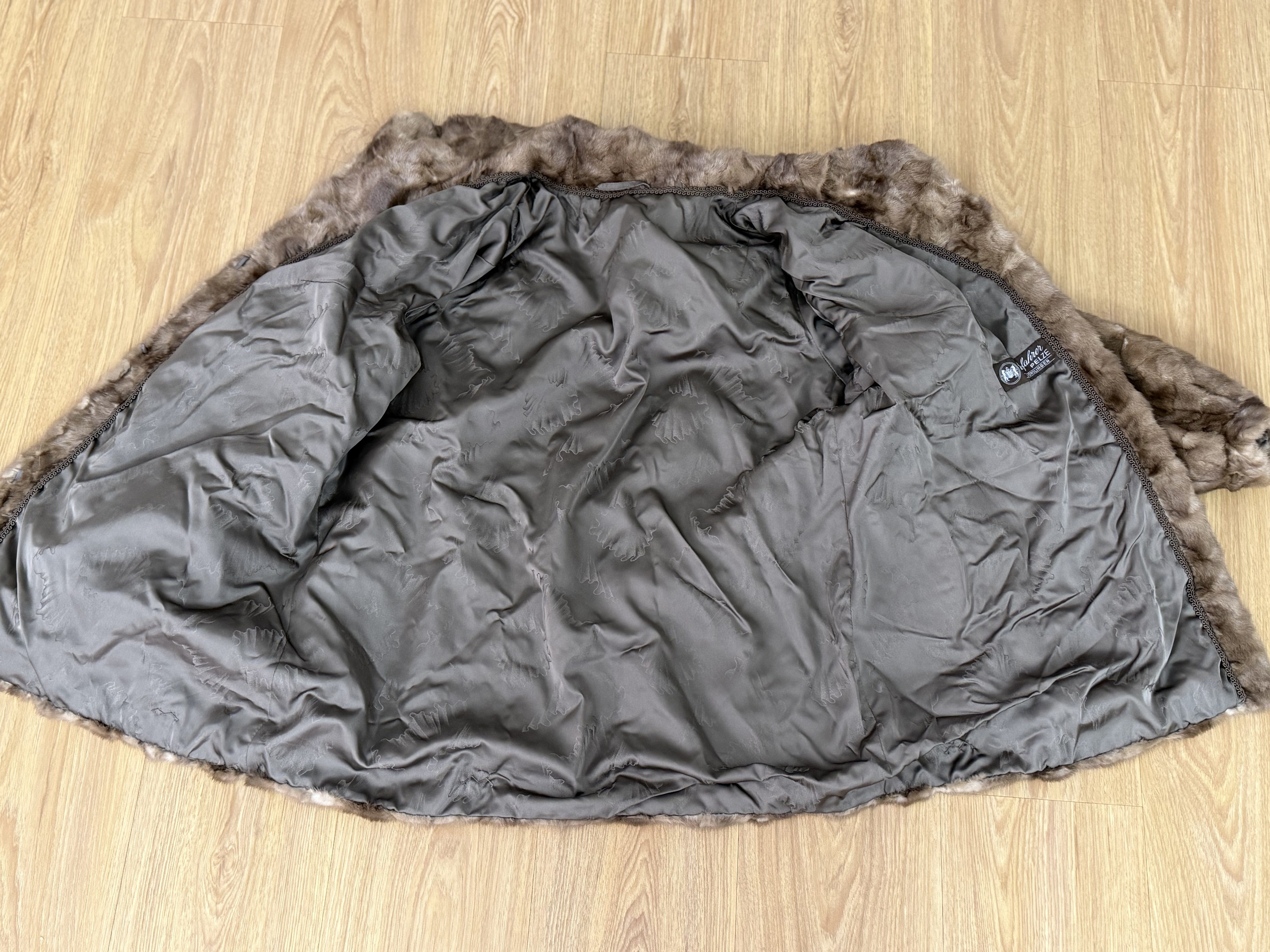 Eingereichtes Pelzstück – Beispiel 245 Bild 8