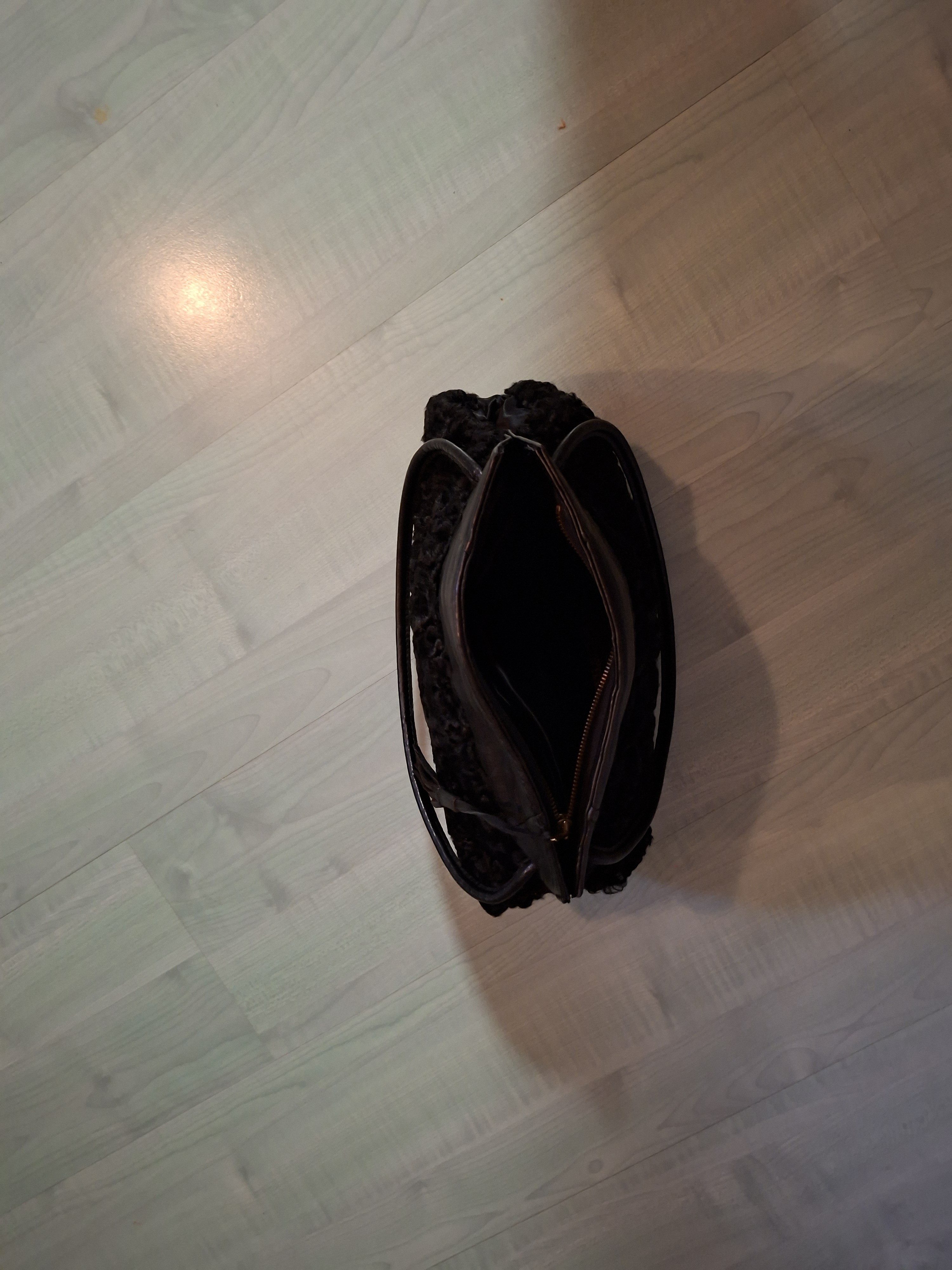 Eingereichtes Pelzstück – Beispiel 113.1 Bild 3