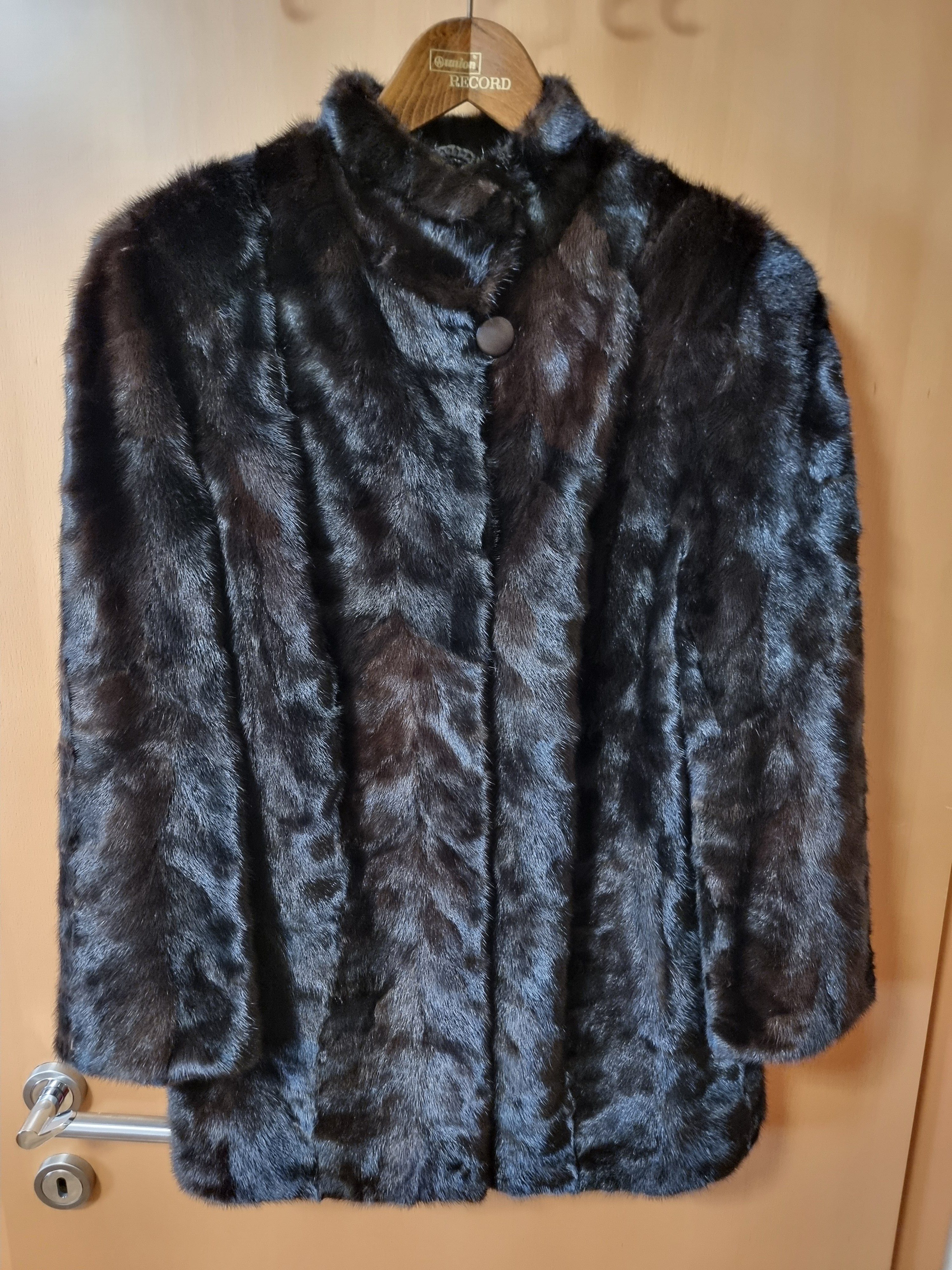 Eingereichtes Pelzstück – Beispiel 97 Bild 2