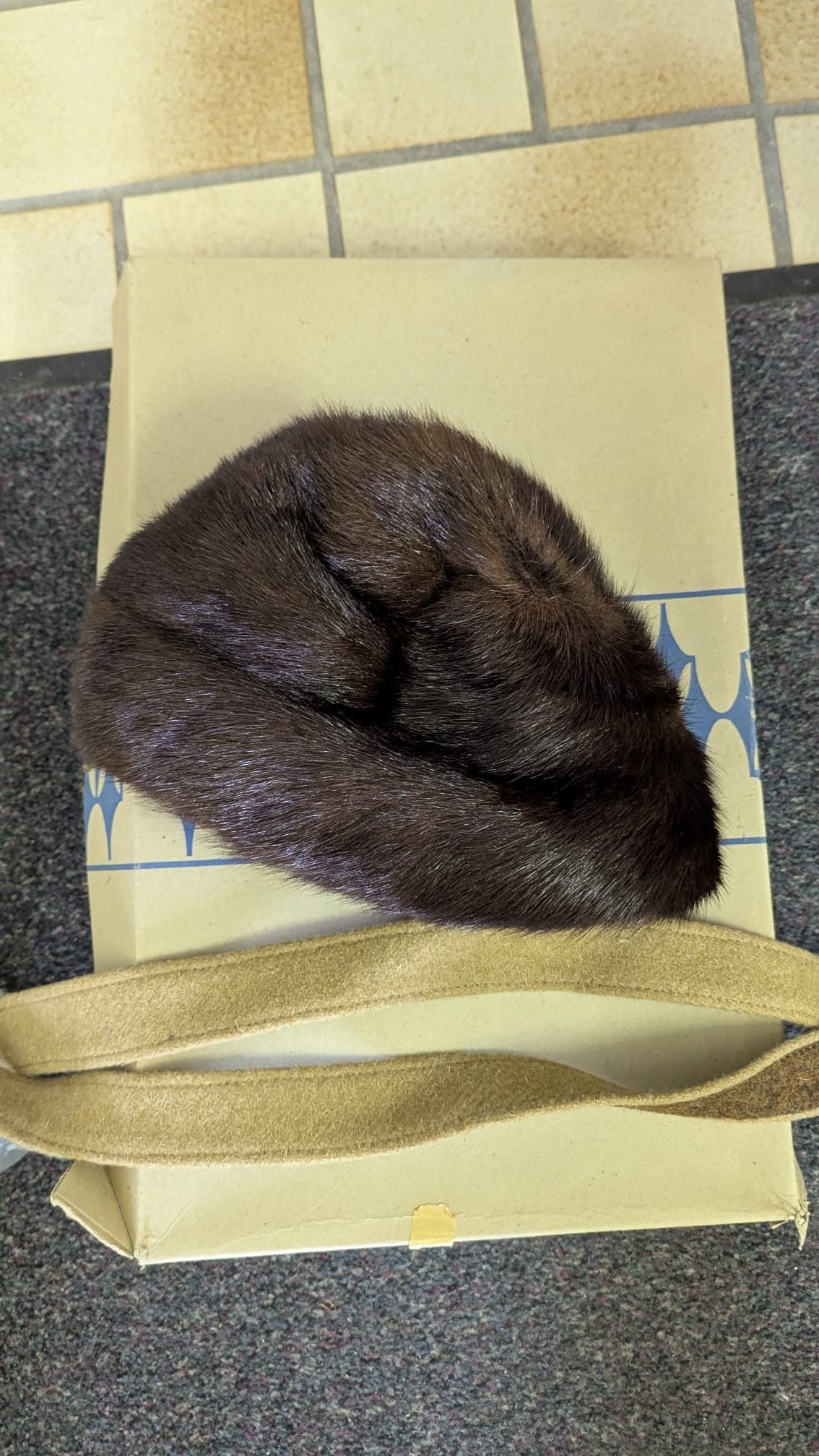 Eingereichtes Pelzstück – Beispiel 49.2 Bild 2