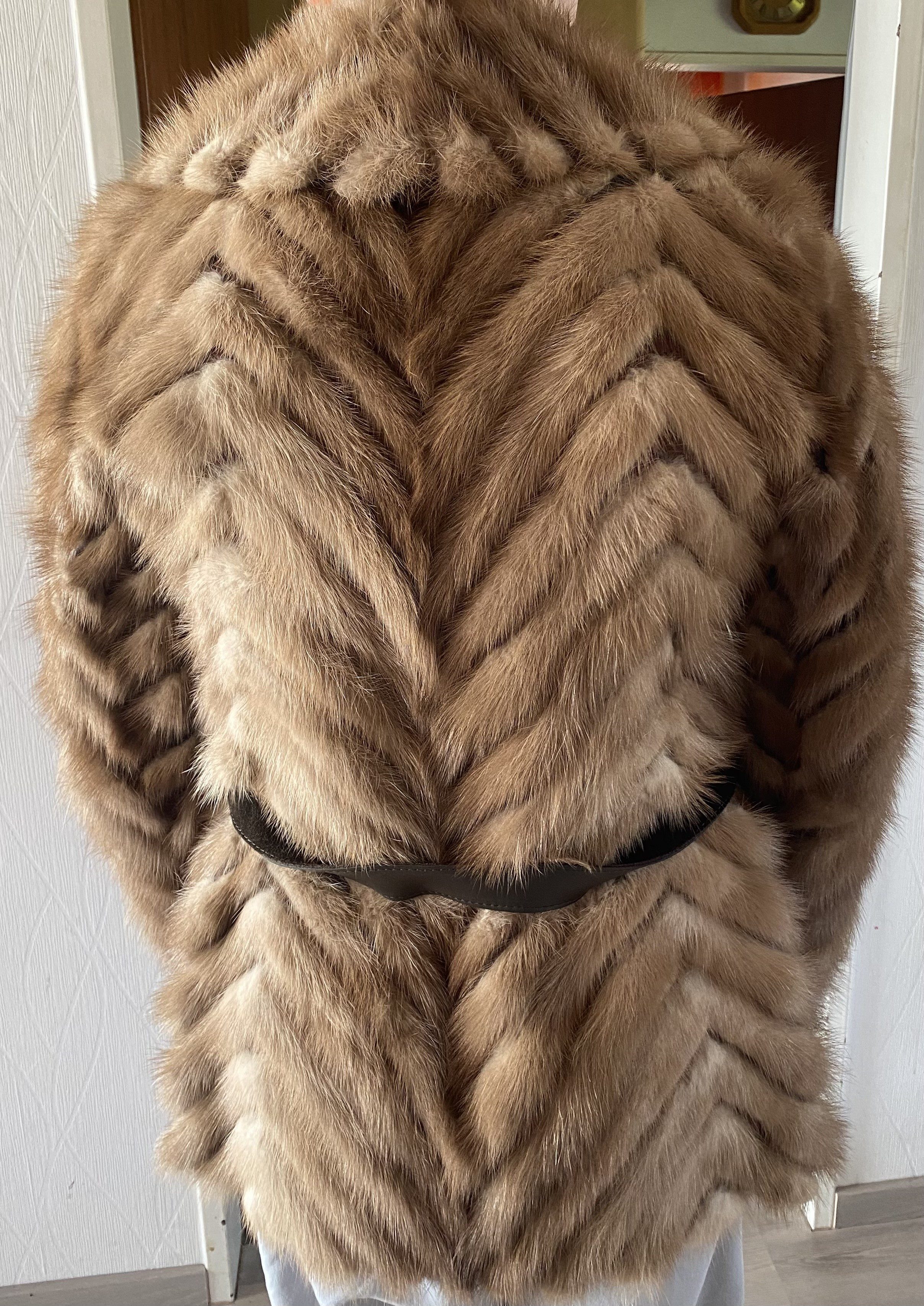 Eingereichtes Pelzstück – Beispiel 3 Bild 2