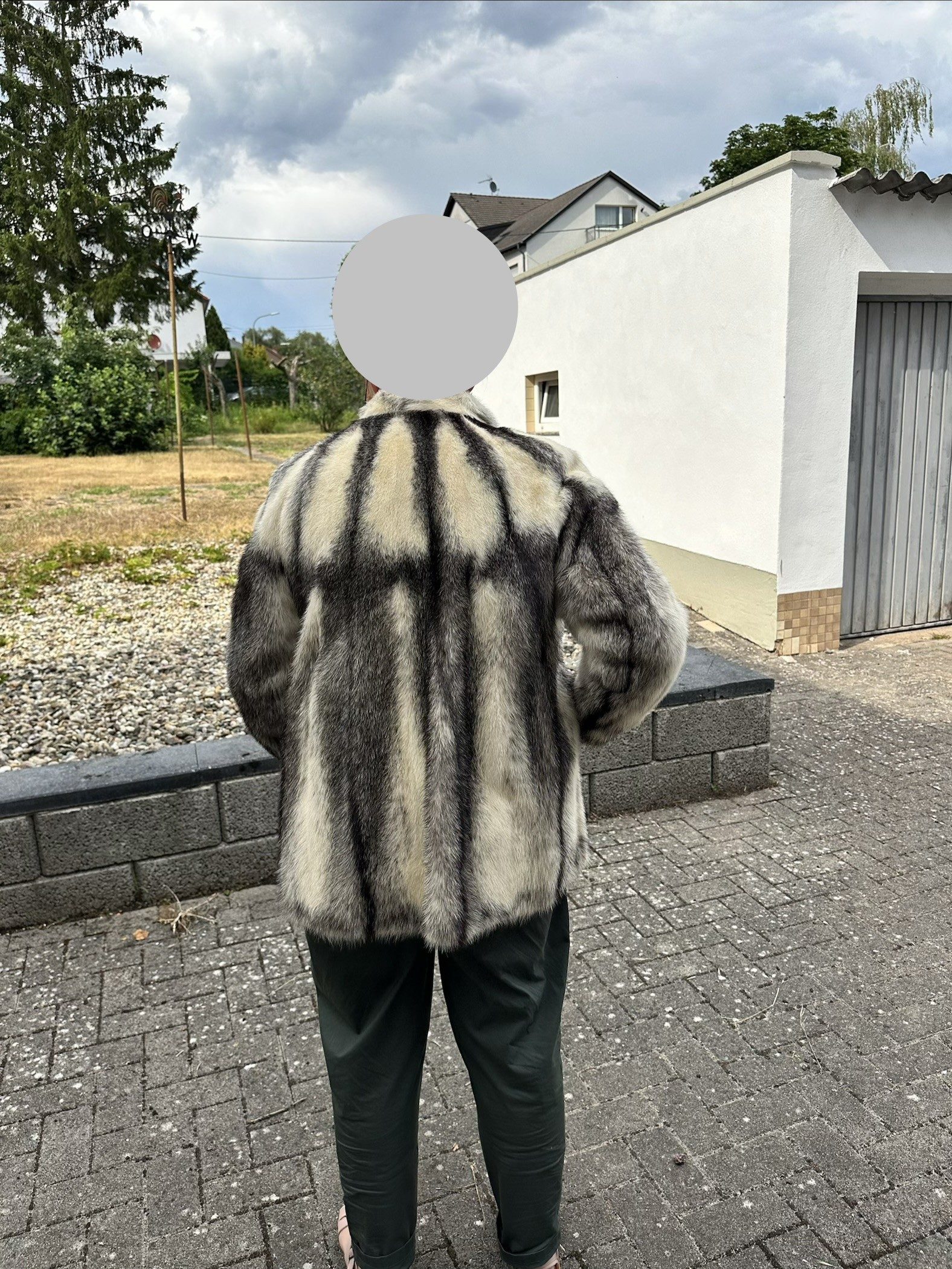 Eingereichtes Pelzstück – Beispiel 134.5 Bild 1