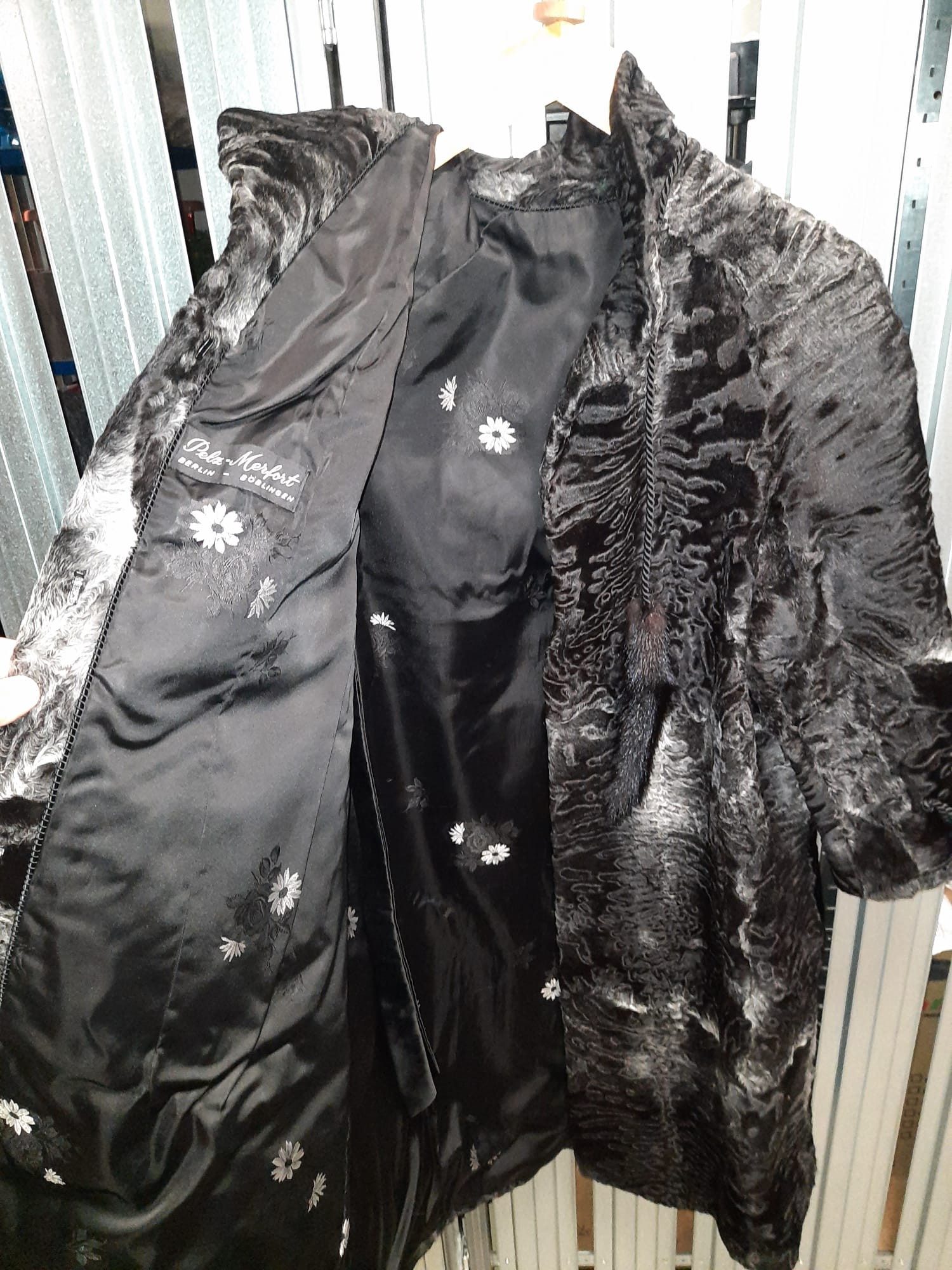 Eingereichtes Pelzstück – Beispiel 226.1 Bild 2