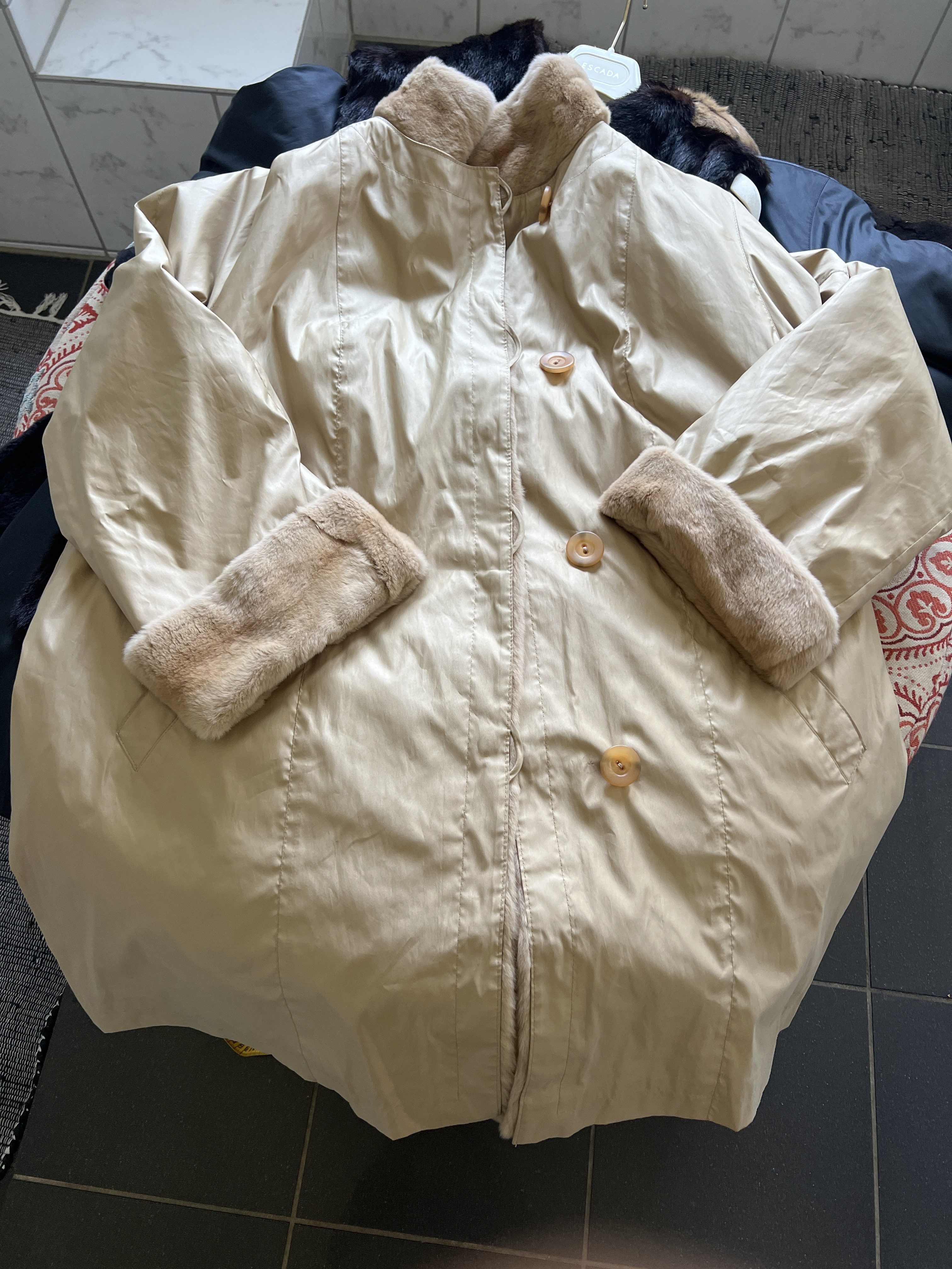 Eingereichtes Pelzstück – Beispiel 167.4 Bild 2