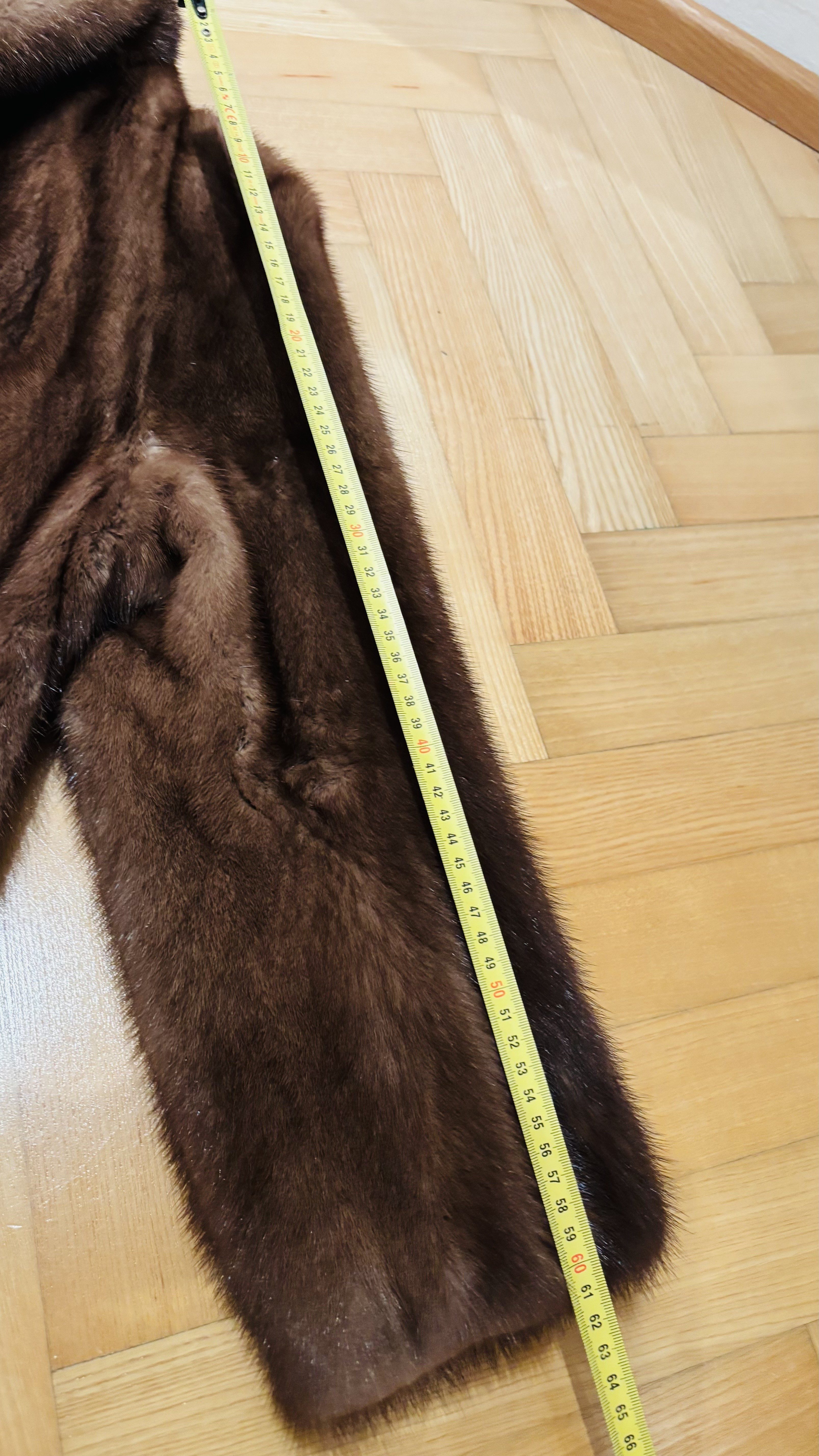 Eingereichtes Pelzstück – Beispiel 23.3 Bild 1