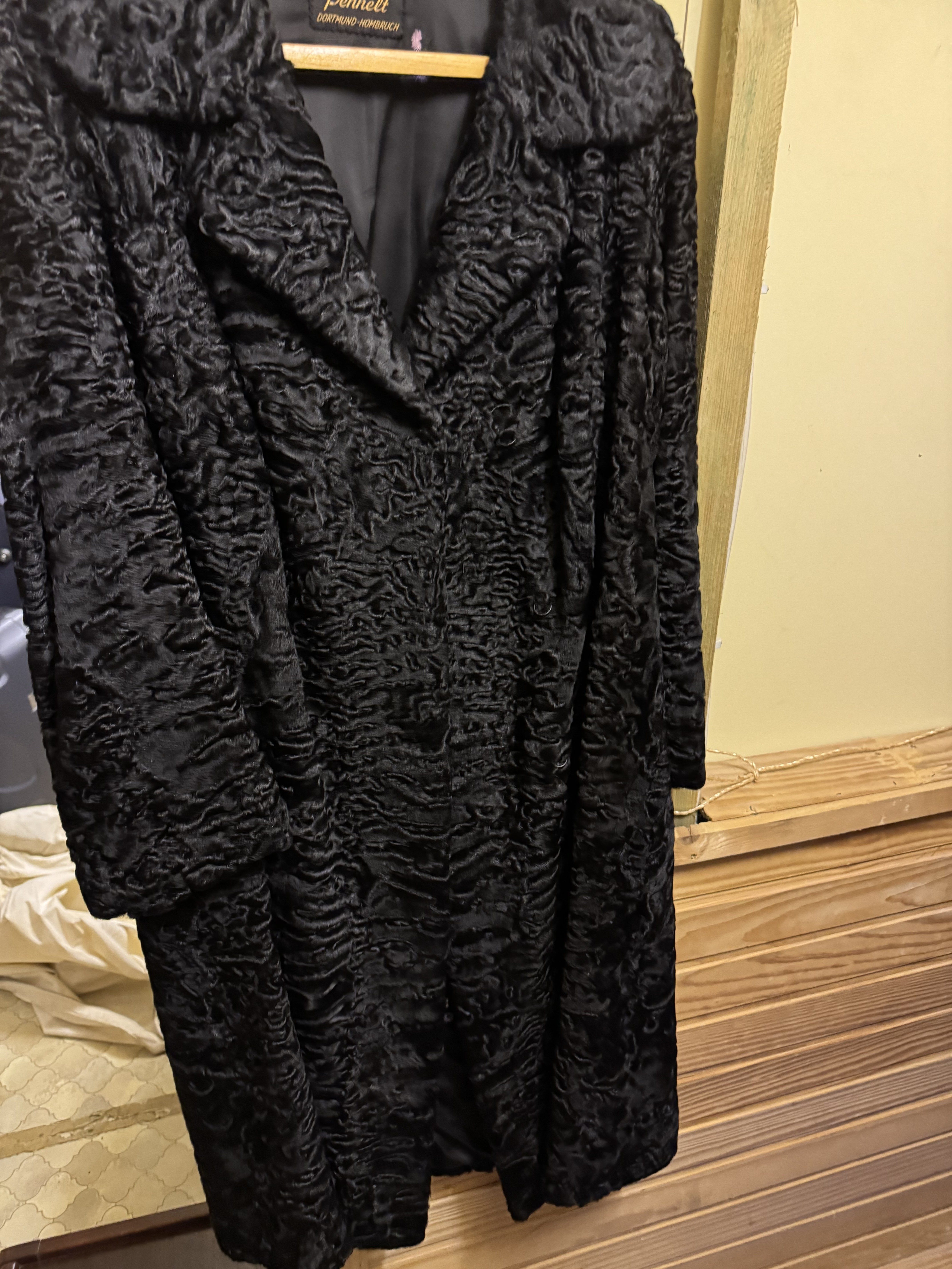 Eingereichtes Pelzstück – Beispiel 48.2 Bild 1