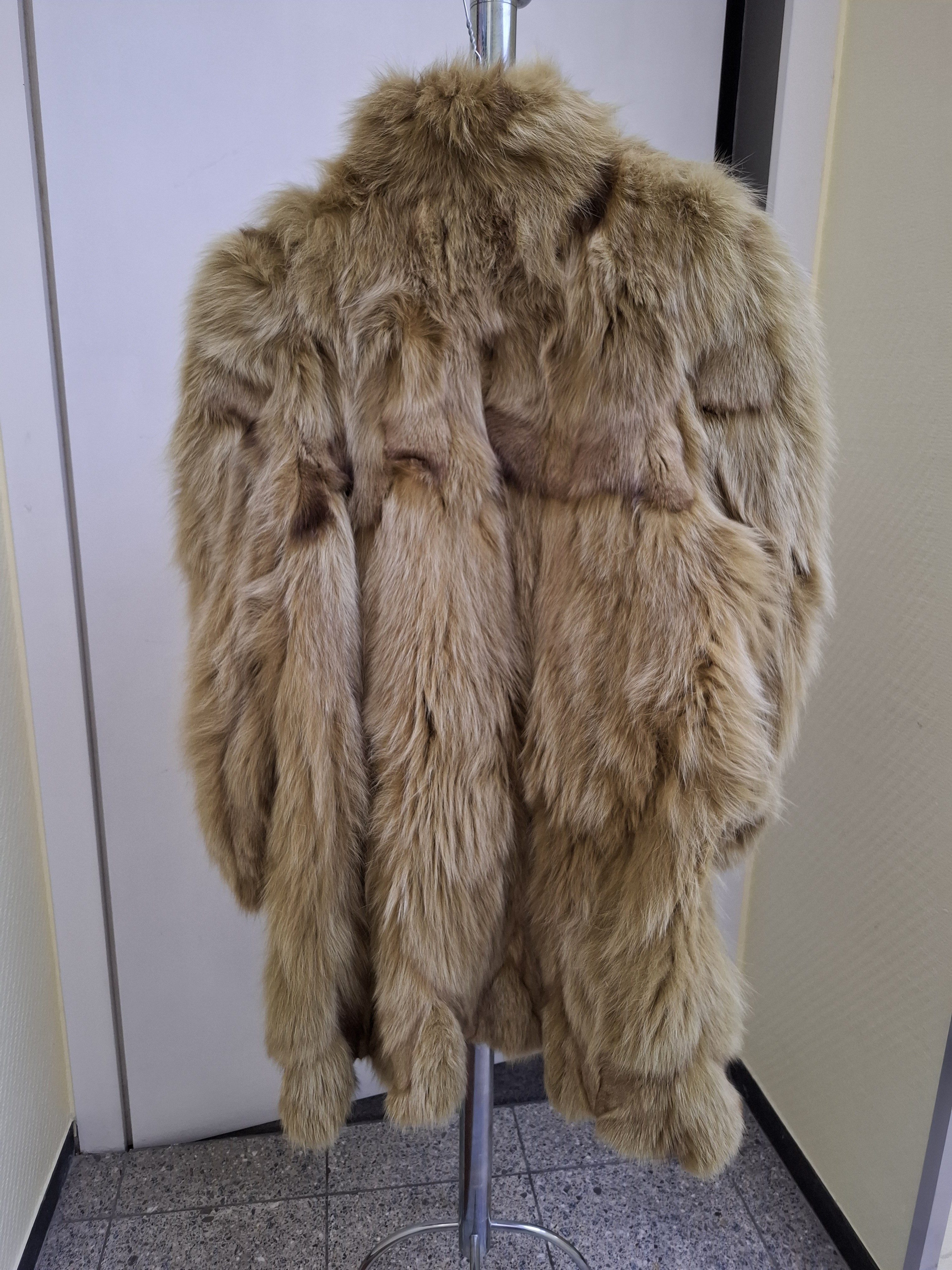 Eingereichtes Pelzstück – Beispiel 47.12 Bild 2