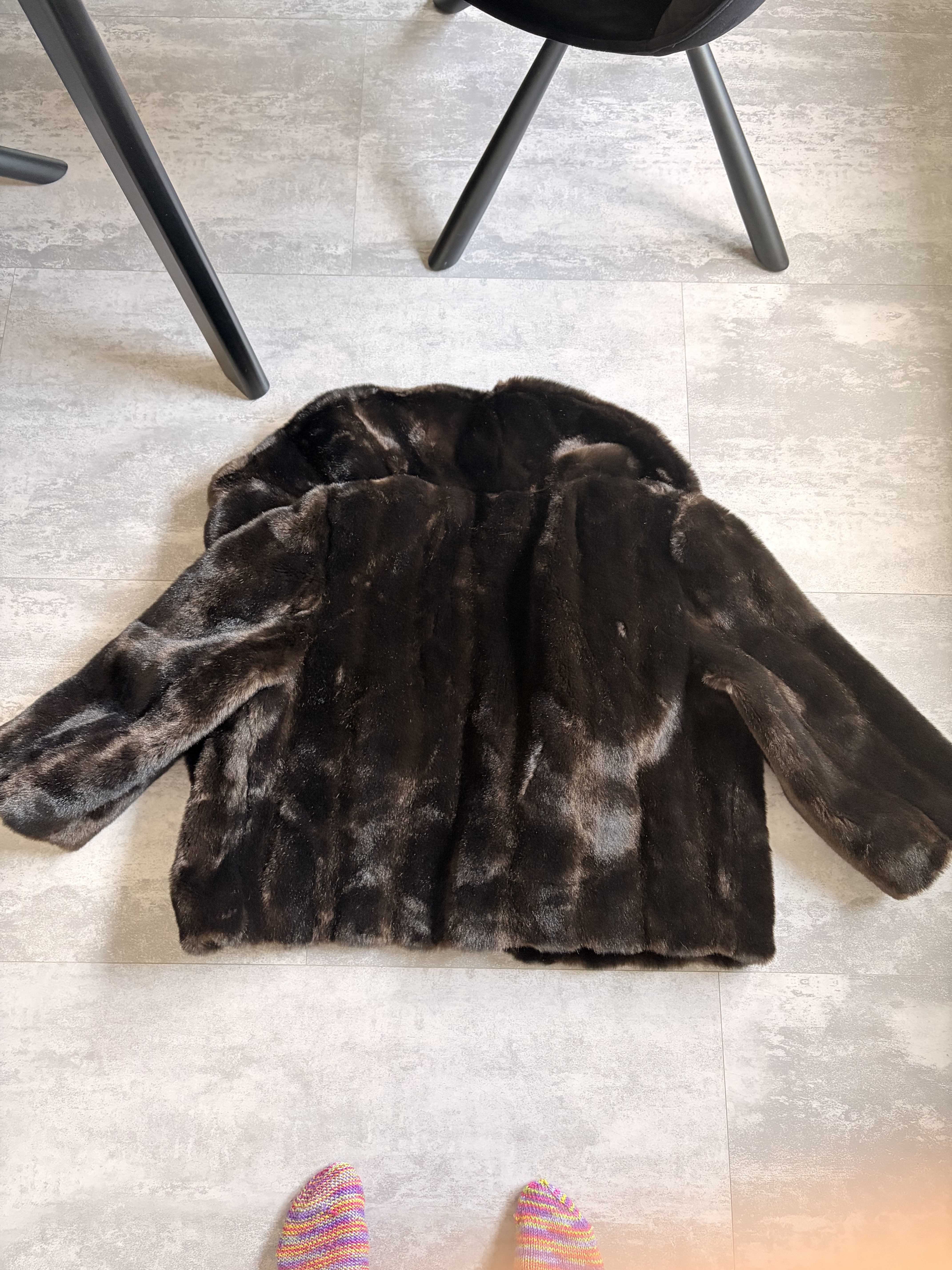 Eingereichtes Pelzstück – Beispiel 50 Bild 4