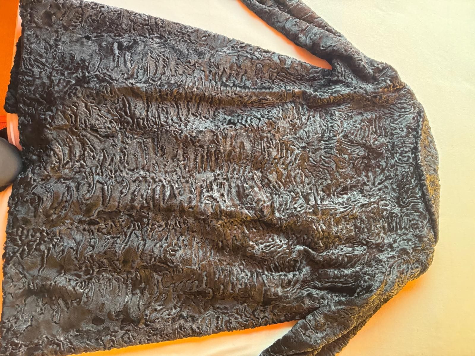 Eingereichtes Pelzstück – Beispiel 48.2 Bild 3