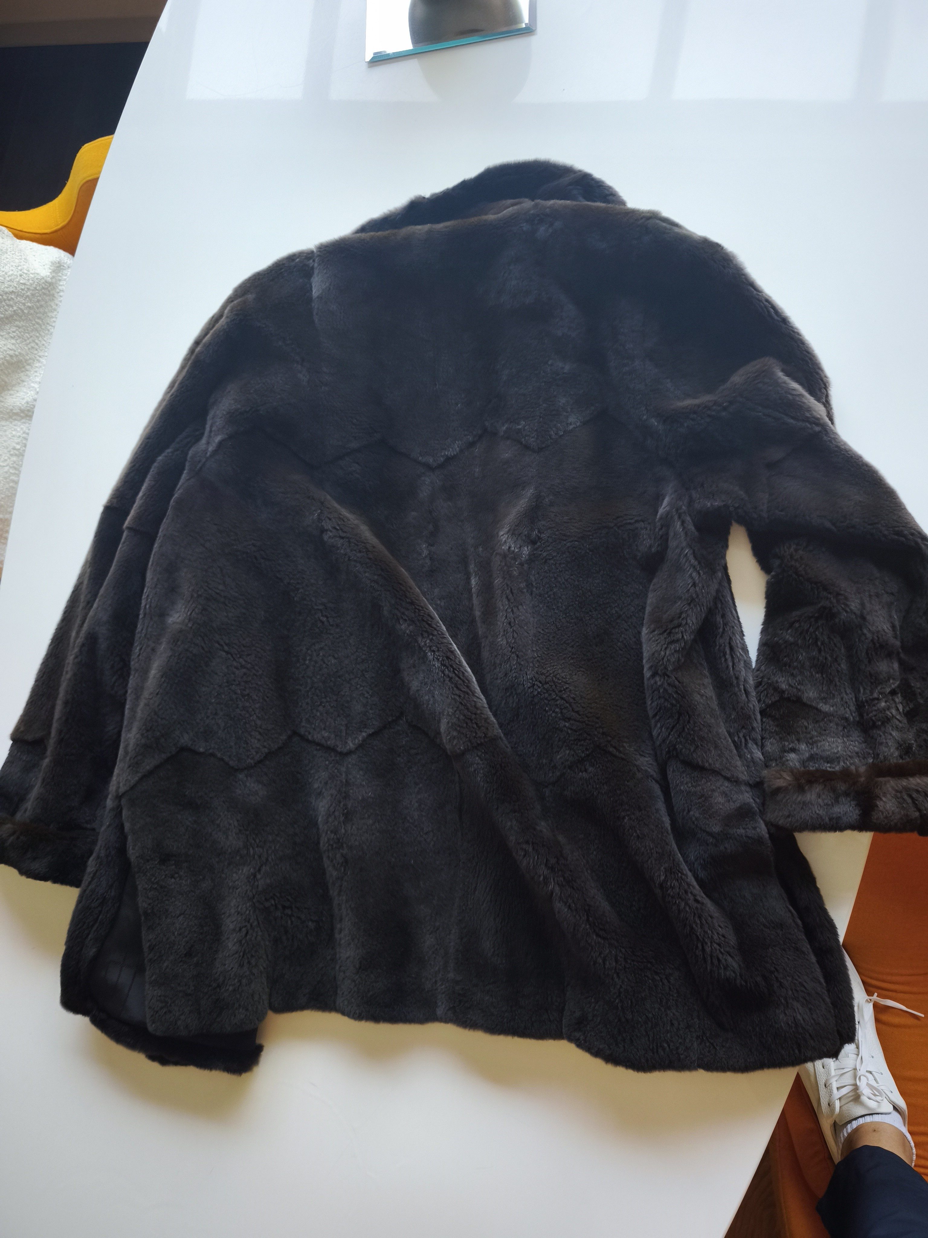 Eingereichtes Pelzstück – Beispiel 129 Bild 8