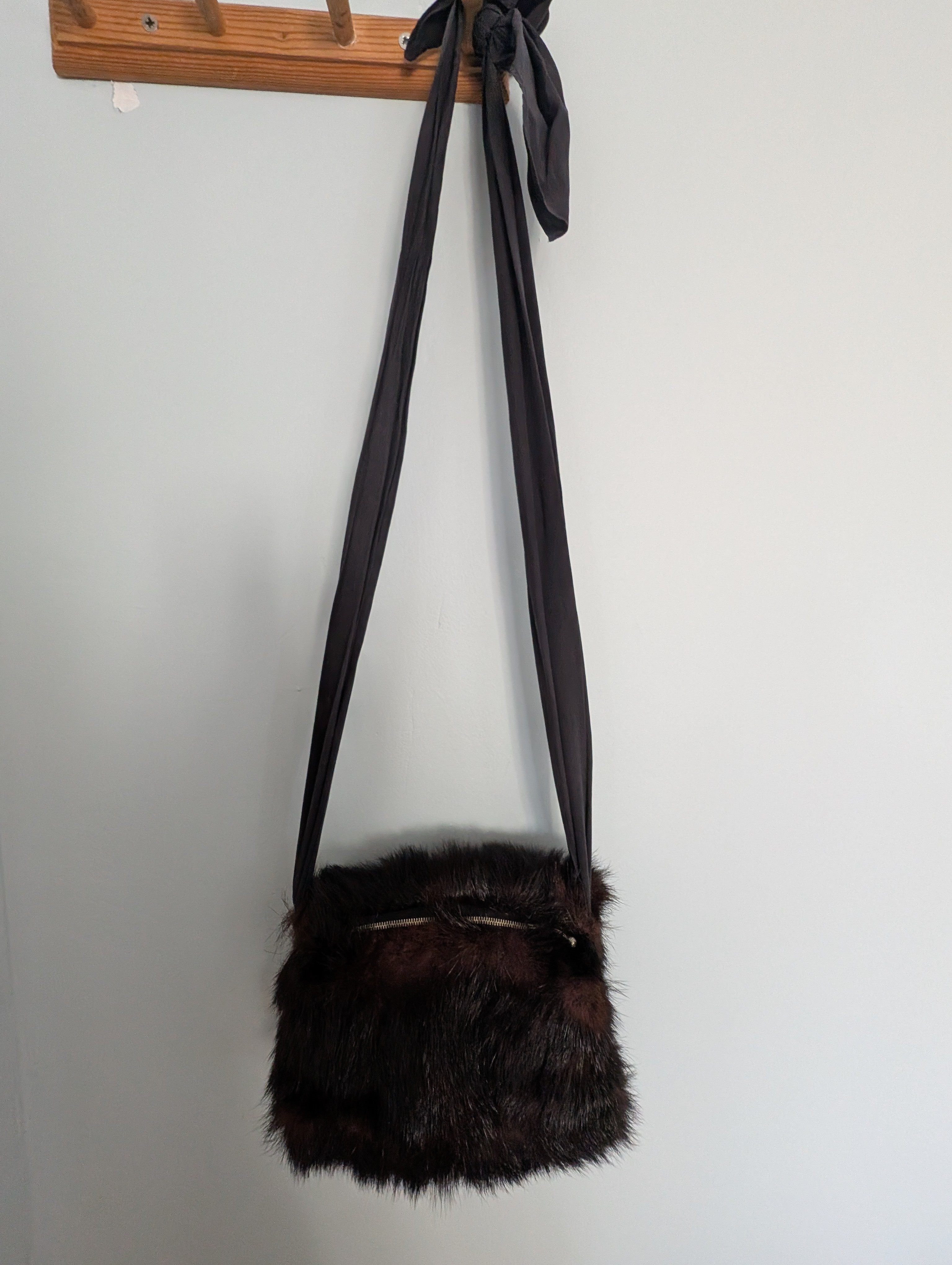 Eingereichtes Pelzstück – Beispiel 11 Bild 4