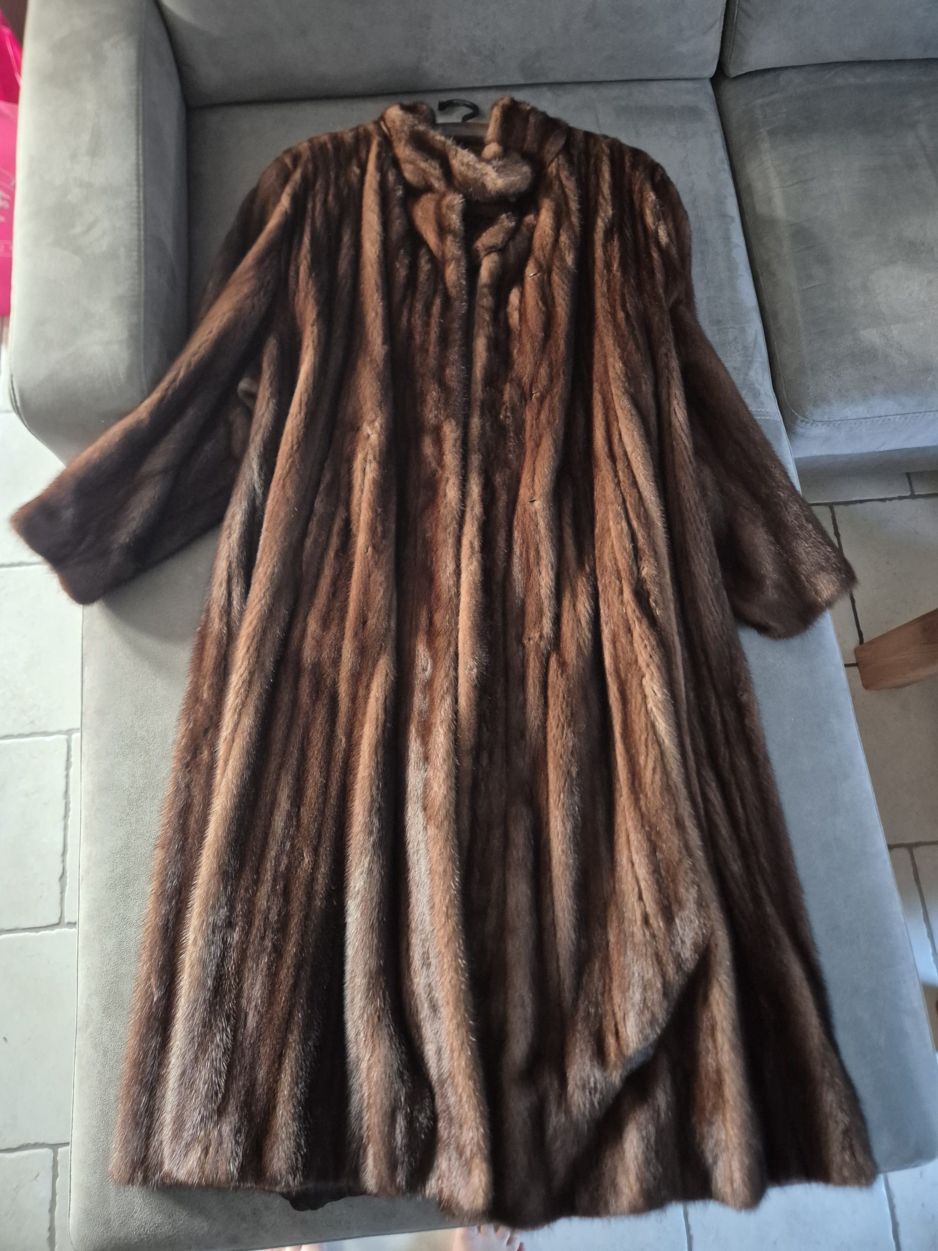 Eingereichtes Pelzstück – Beispiel 2 Bild 1