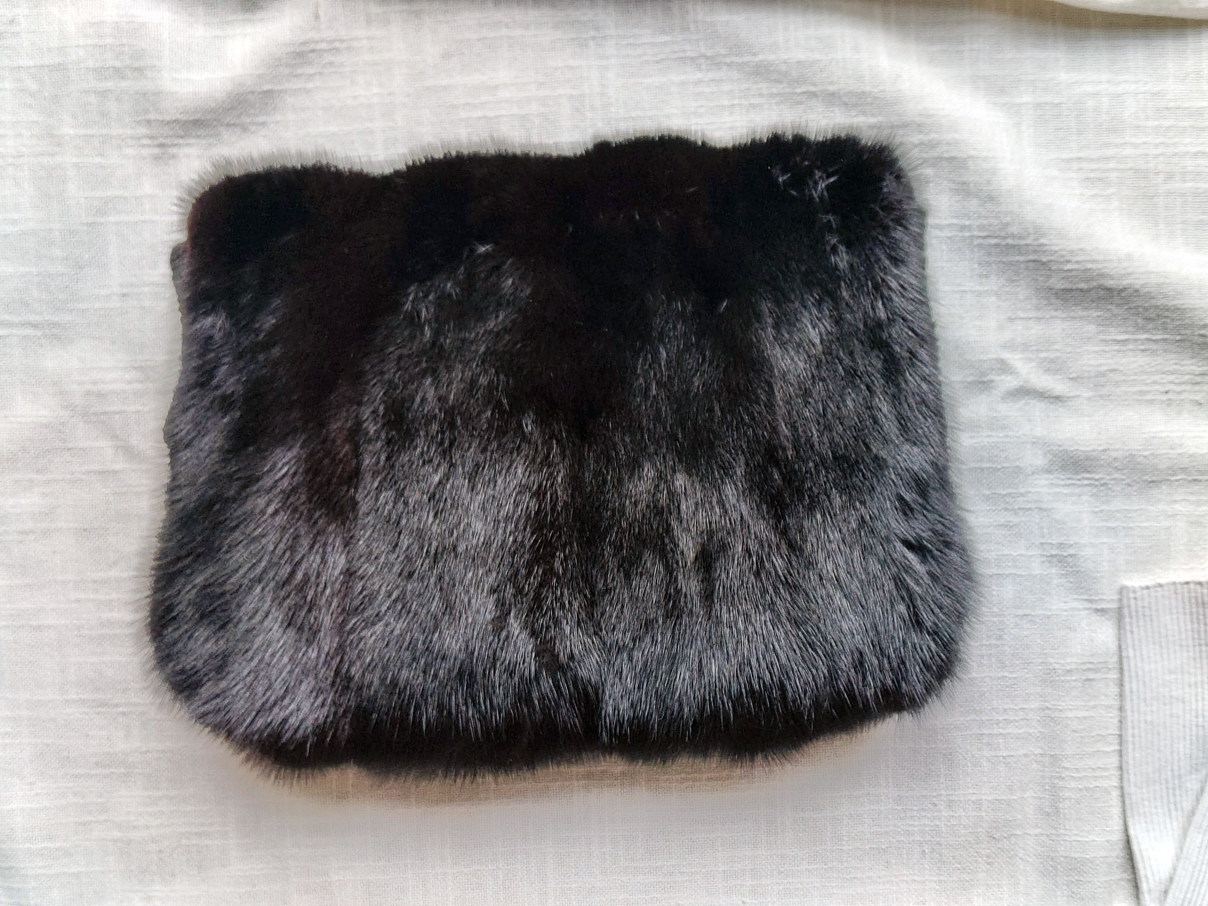 Eingereichtes Pelzstück – Beispiel 223.3 Bild 6