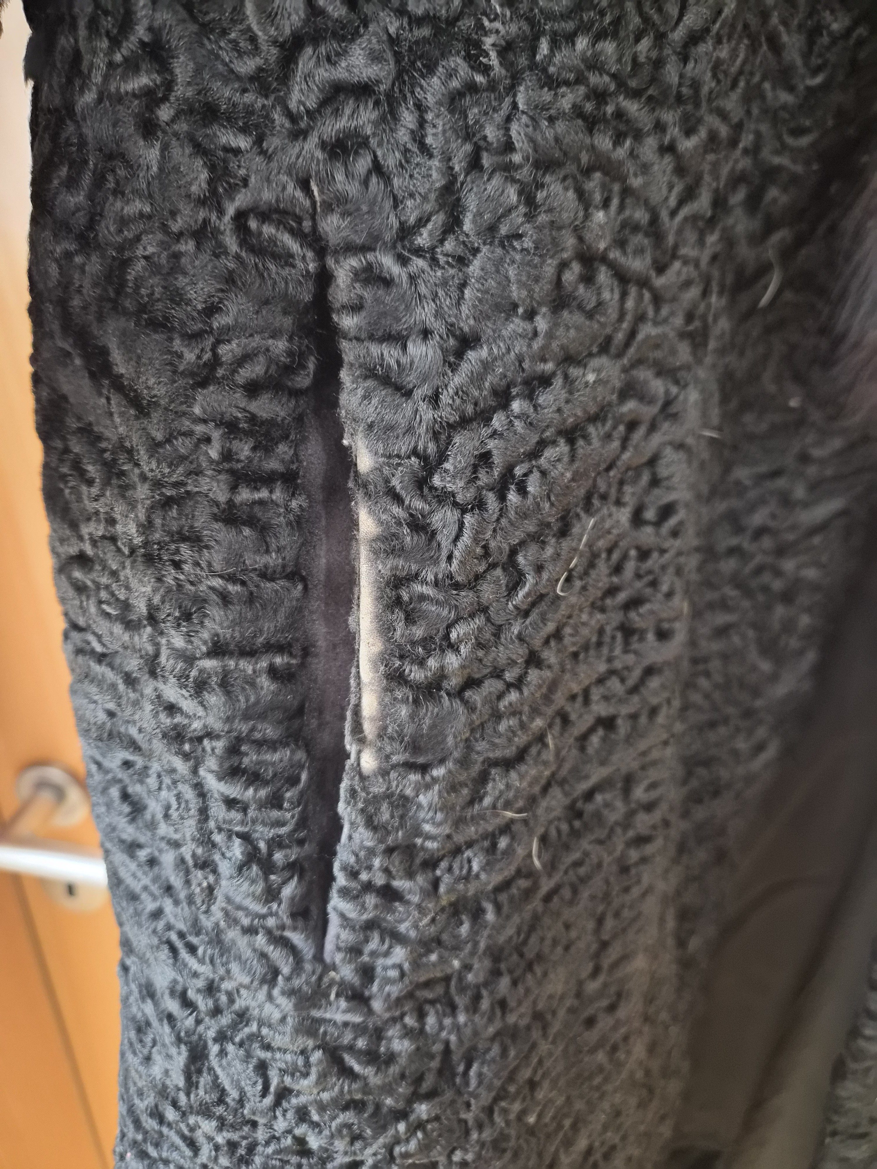 Eingereichtes Pelzstück – Beispiel 160.1 Bild 3