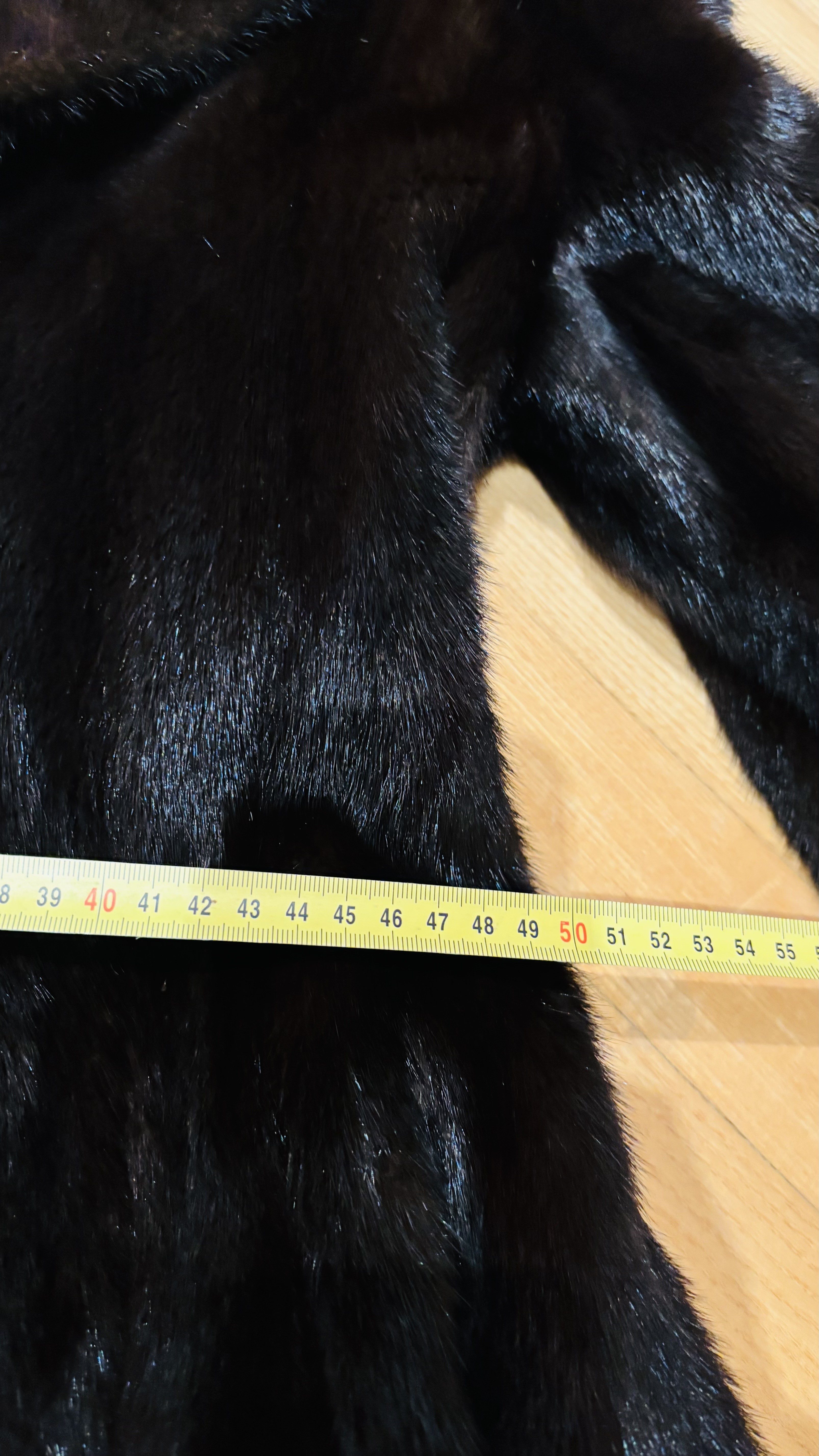 Eingereichtes Pelzstück – Beispiel 23.4 Bild 5