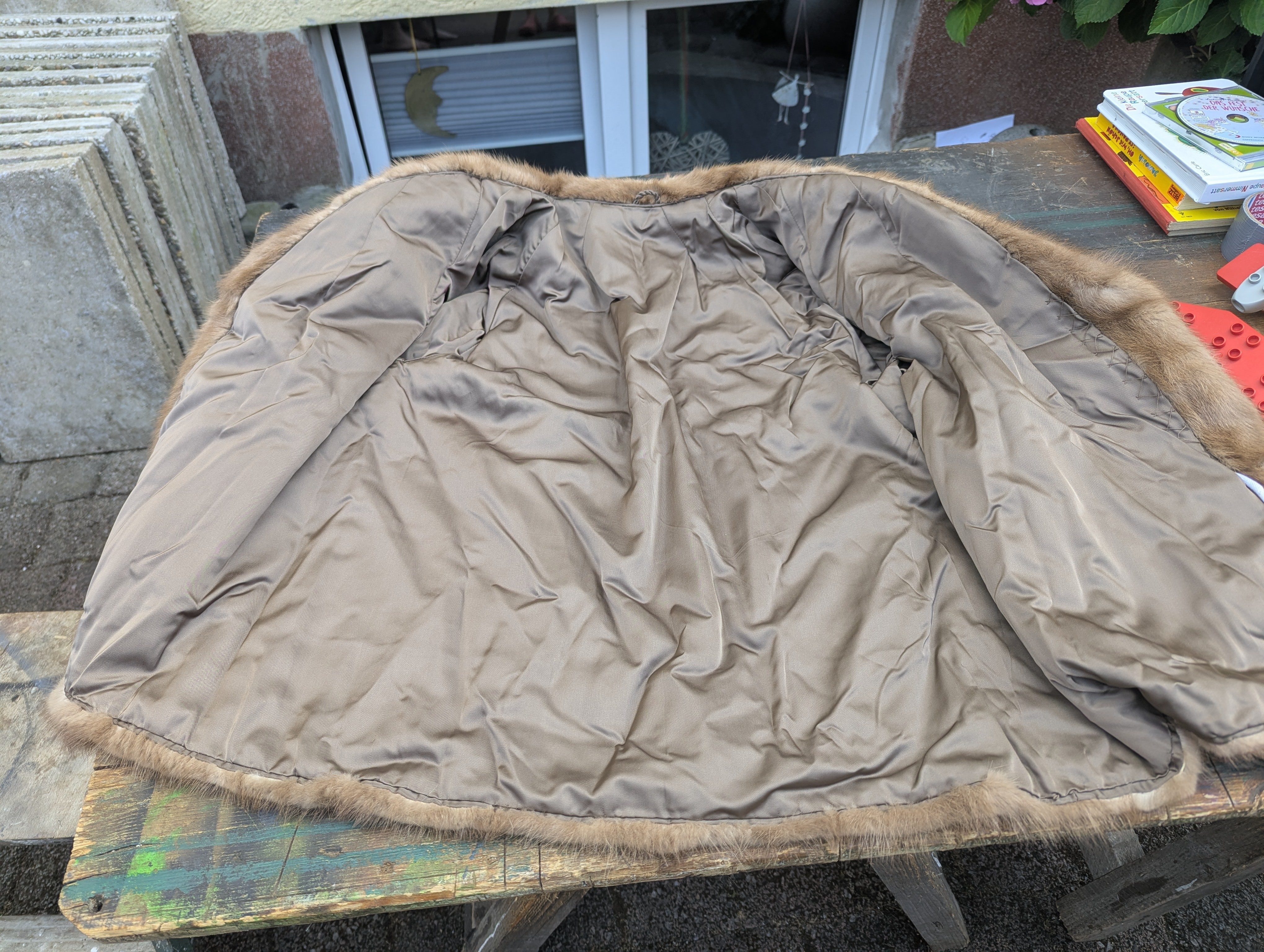 Eingereichtes Pelzstück – Beispiel 144 Bild 2