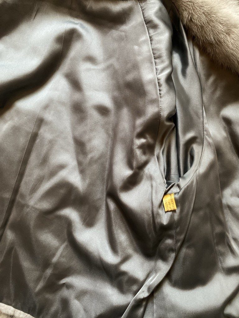 Eingereichtes Pelzstück – Beispiel 1 Bild 2