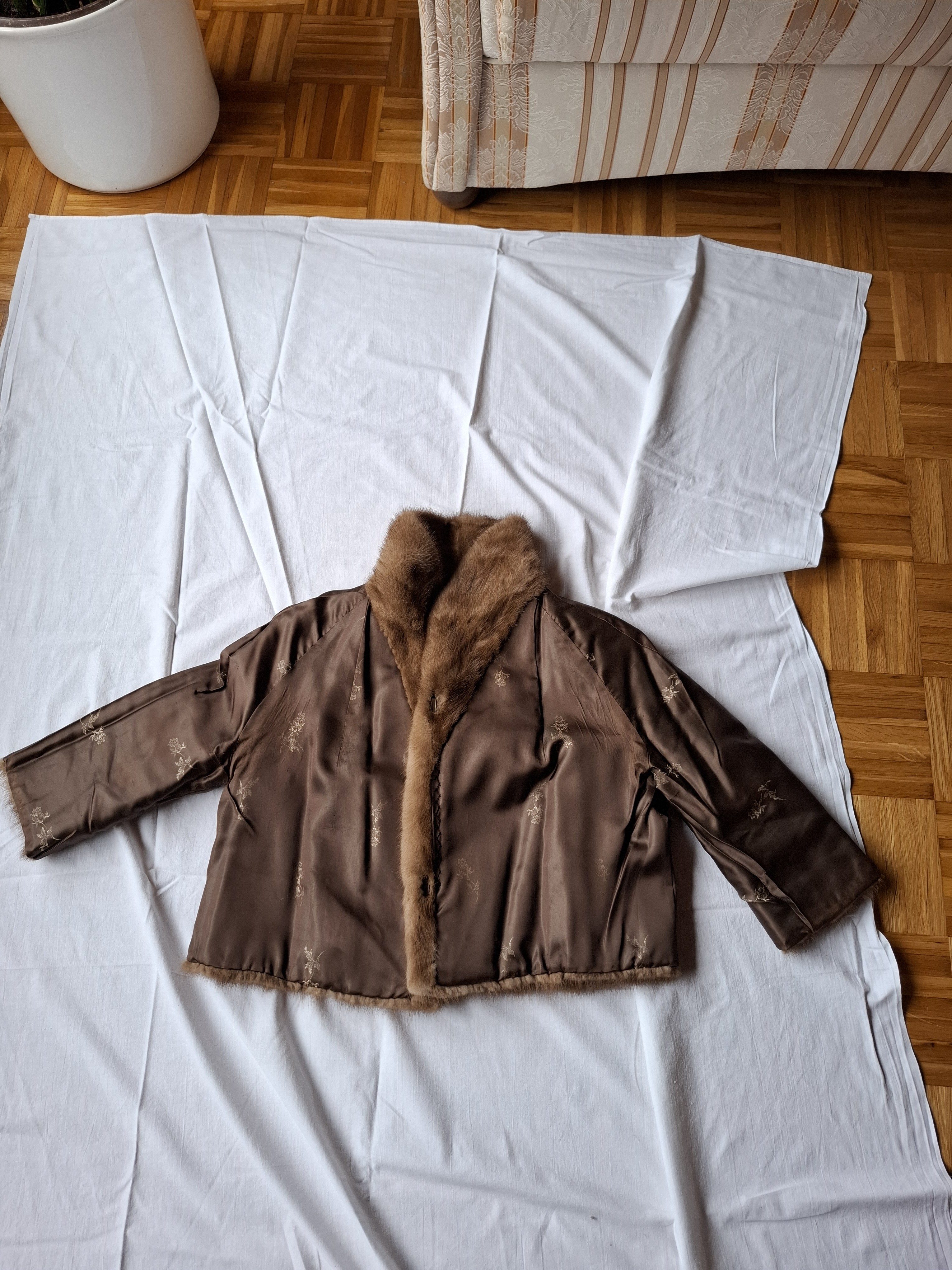 Eingereichtes Pelzstück – Beispiel 190.1 Bild 8