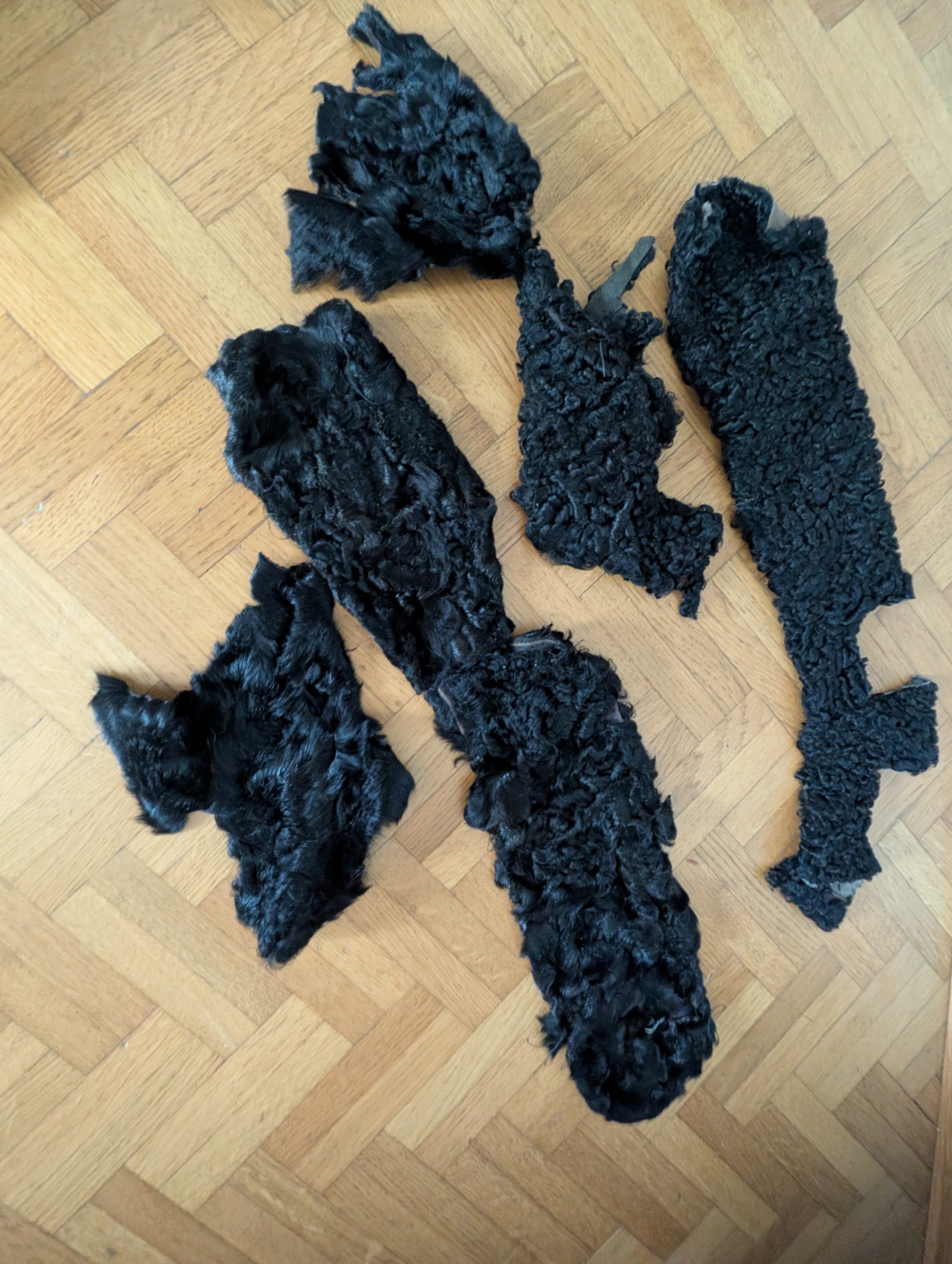 Eingereichtes Pelzstück – Beispiel 10 Bild 6