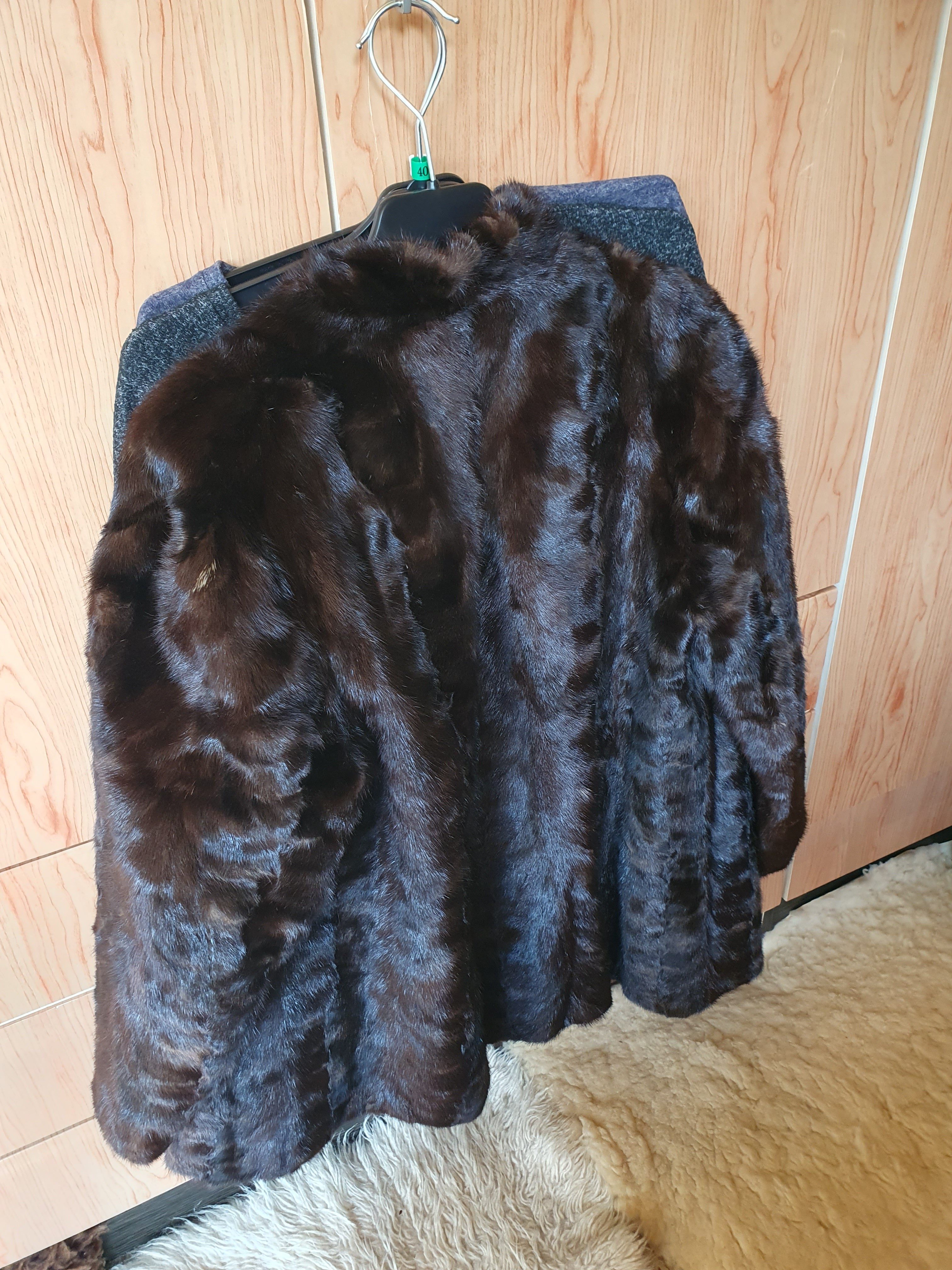 Eingereichtes Pelzstück – Beispiel 22.1 Bild 1