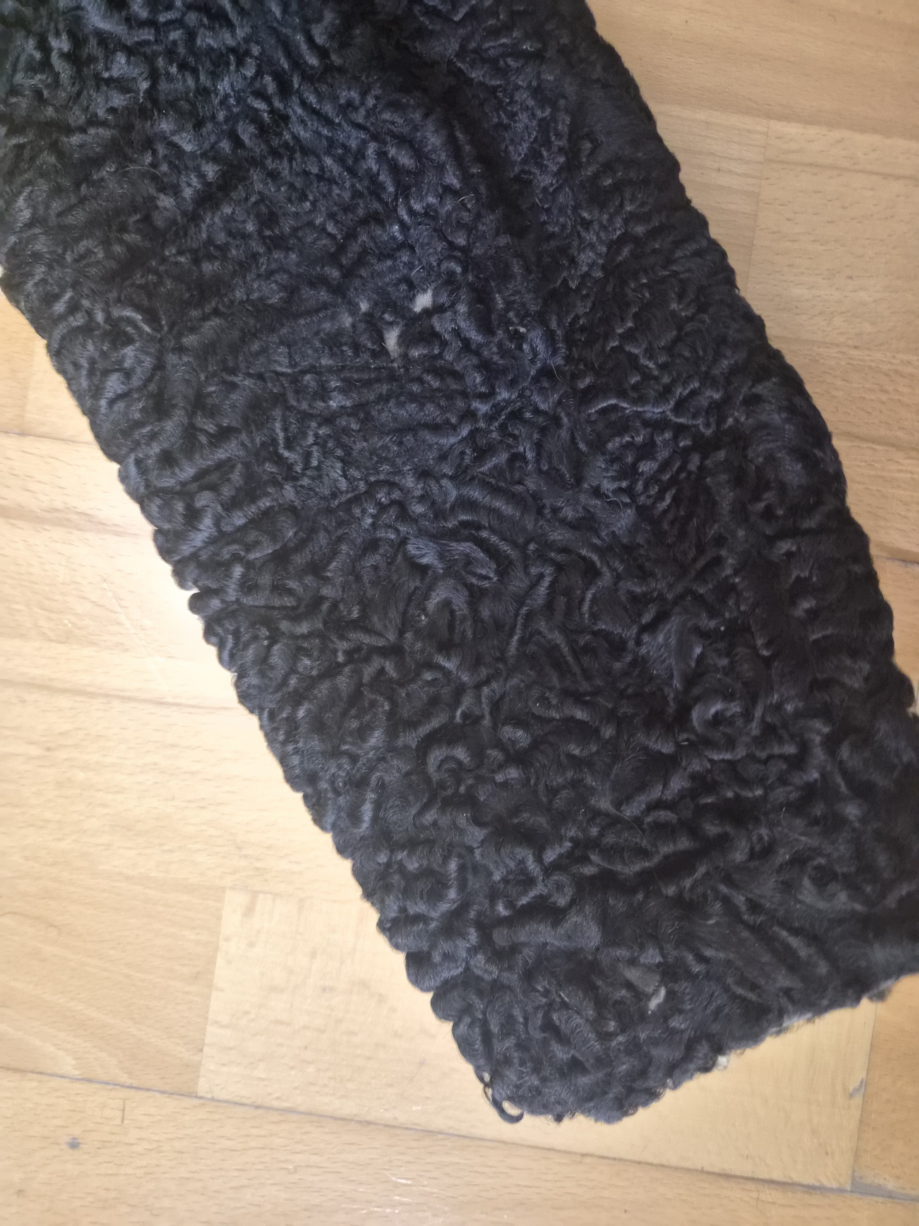 Eingereichtes Pelzstück – Beispiel 160.1 Bild 11