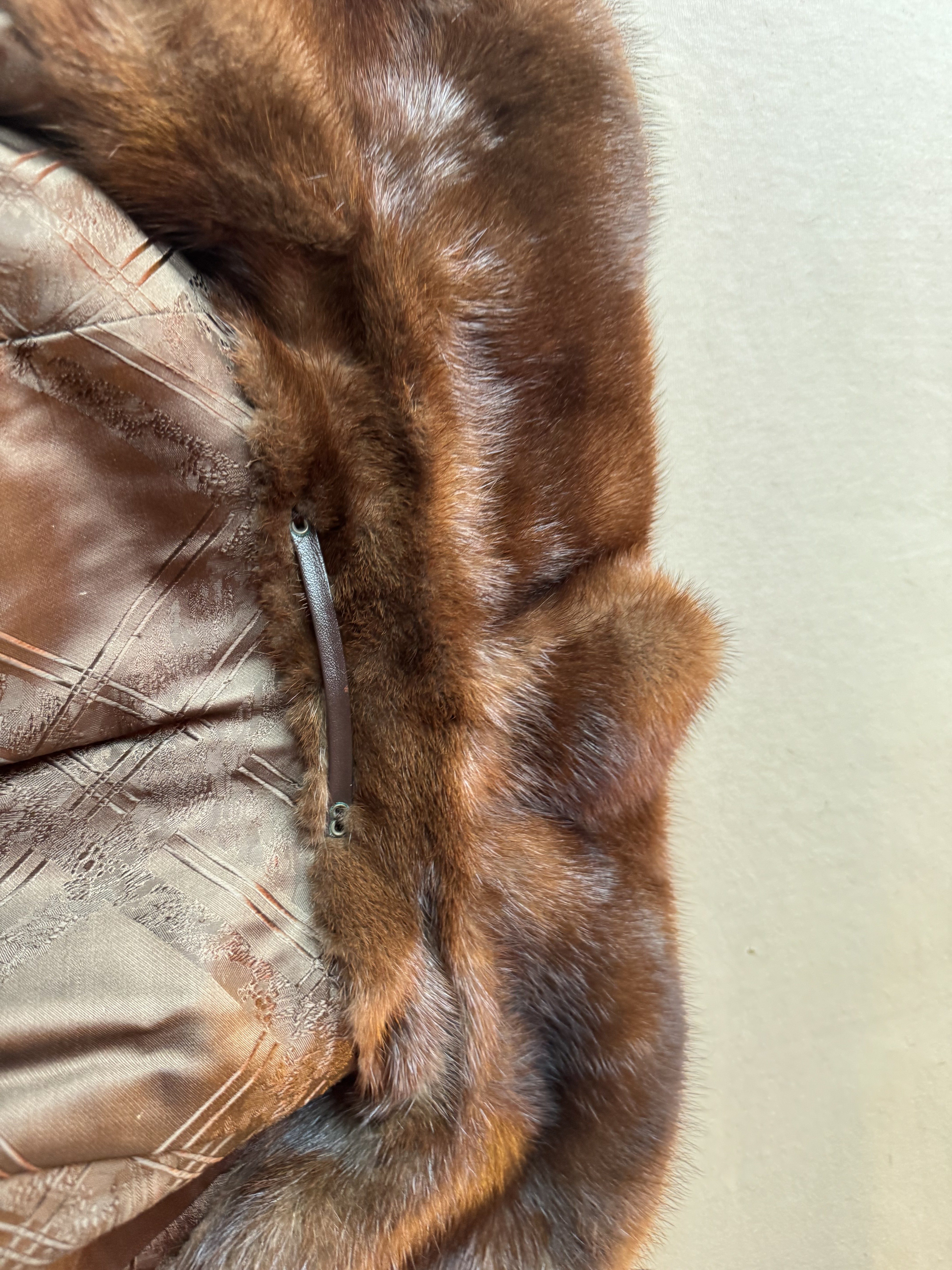 Eingereichtes Pelzstück – Beispiel 48.4 Bild 4