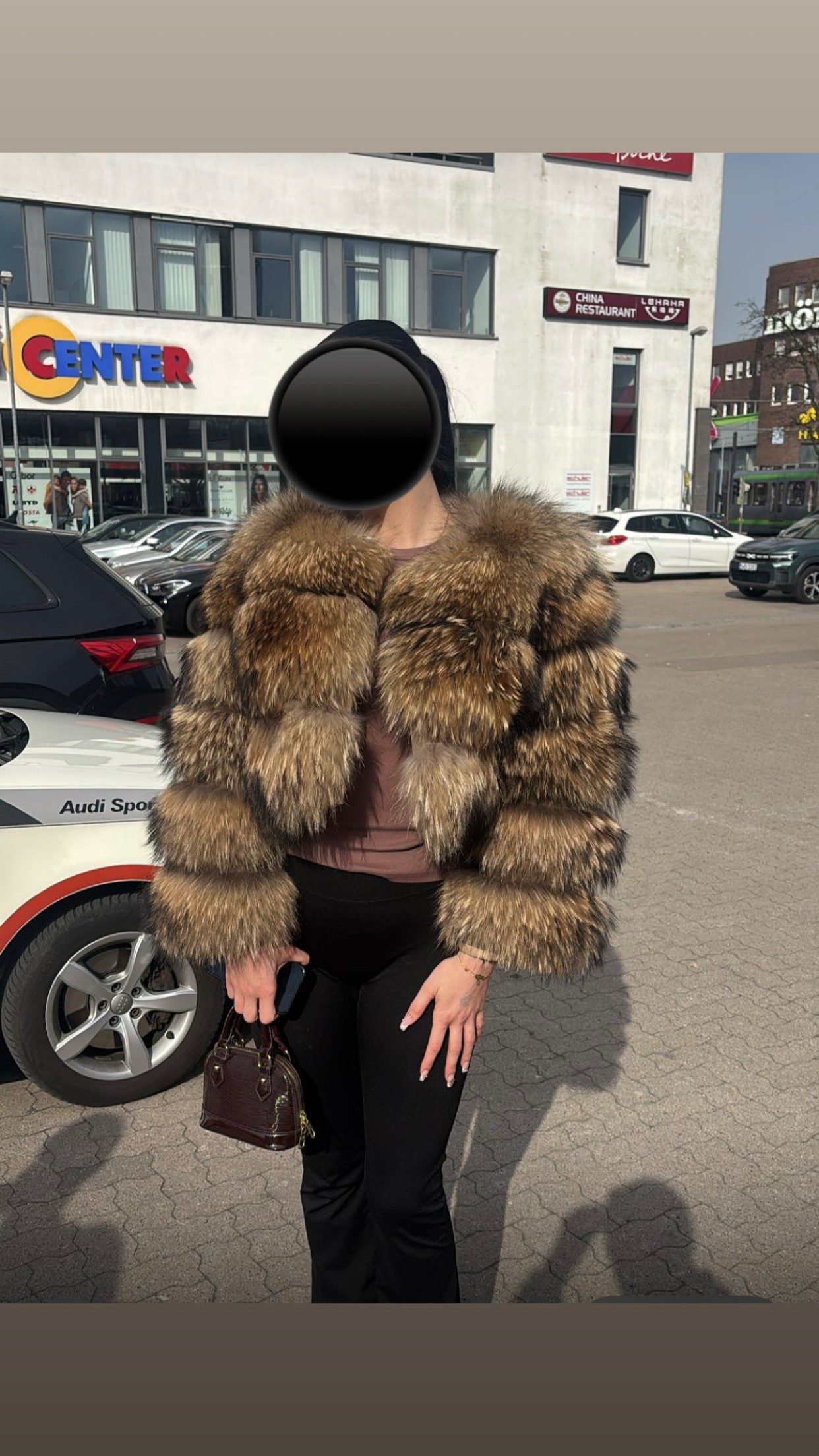Eingereichtes Pelzstück – Beispiel 213 Bild 1