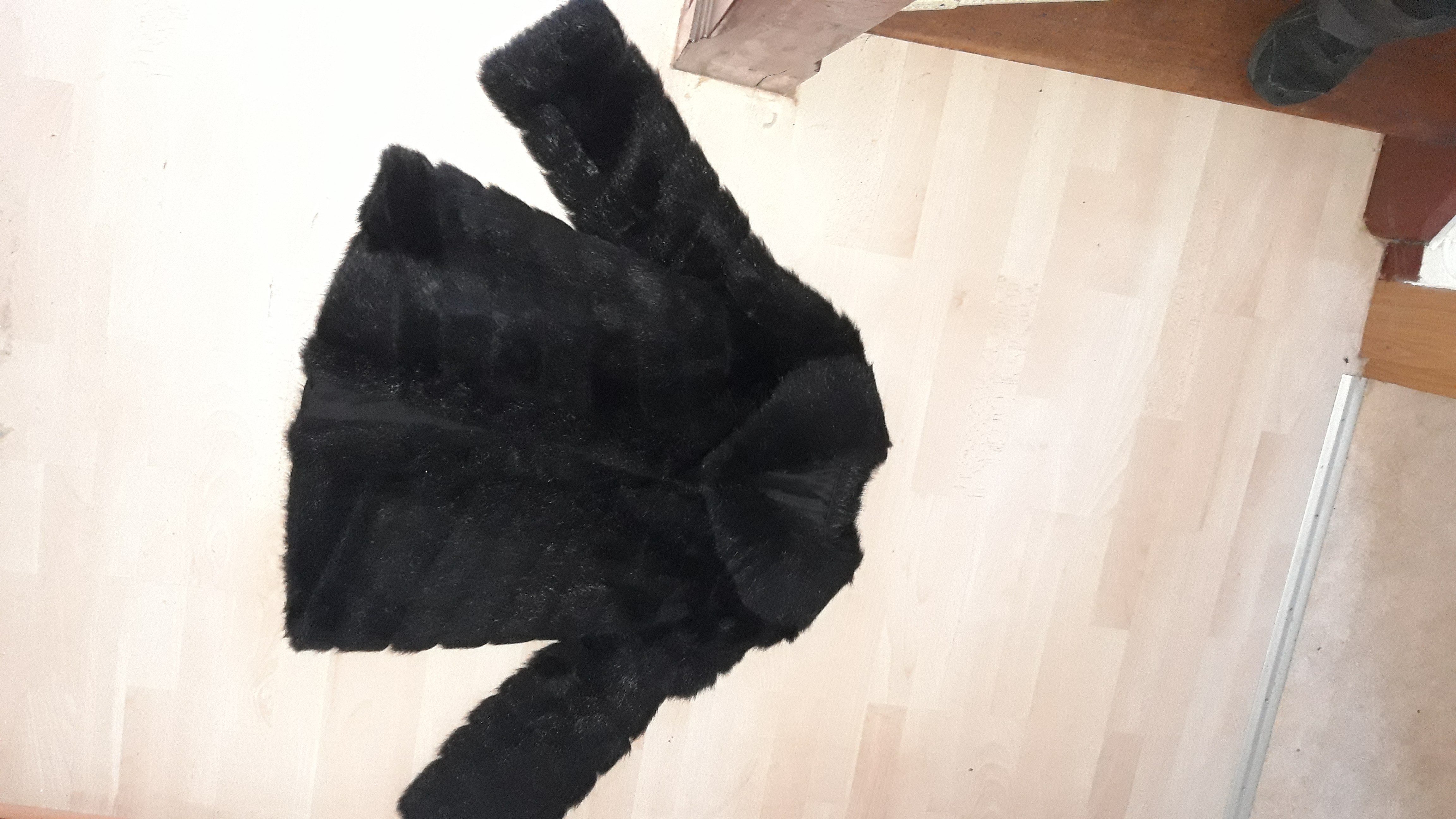 Eingereichtes Pelzstück – Beispiel 231.3 Bild 4