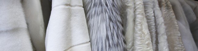 Pelze im Ladengeschäft abgeben